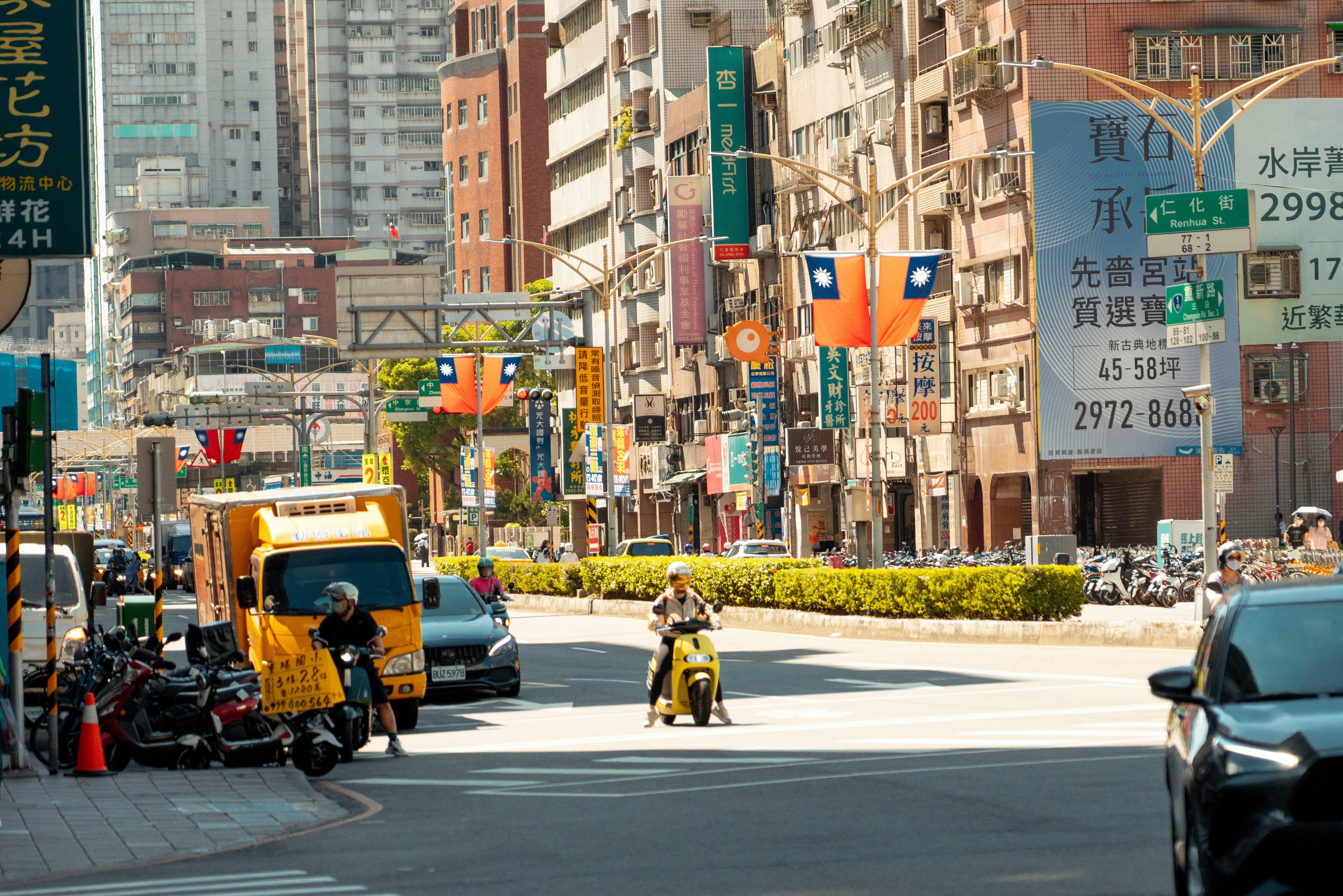 台中環中路、市政路口科技執法9個月取締逾3萬件違規