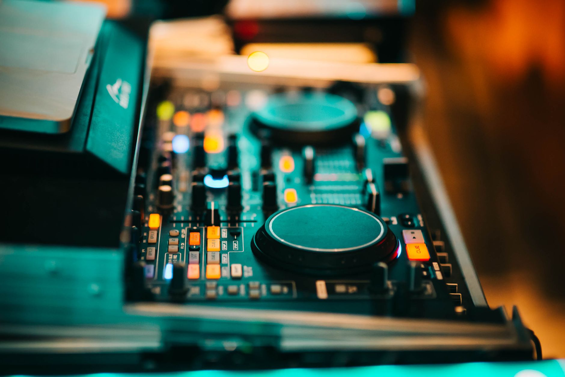 Party DJ (4 Hours)