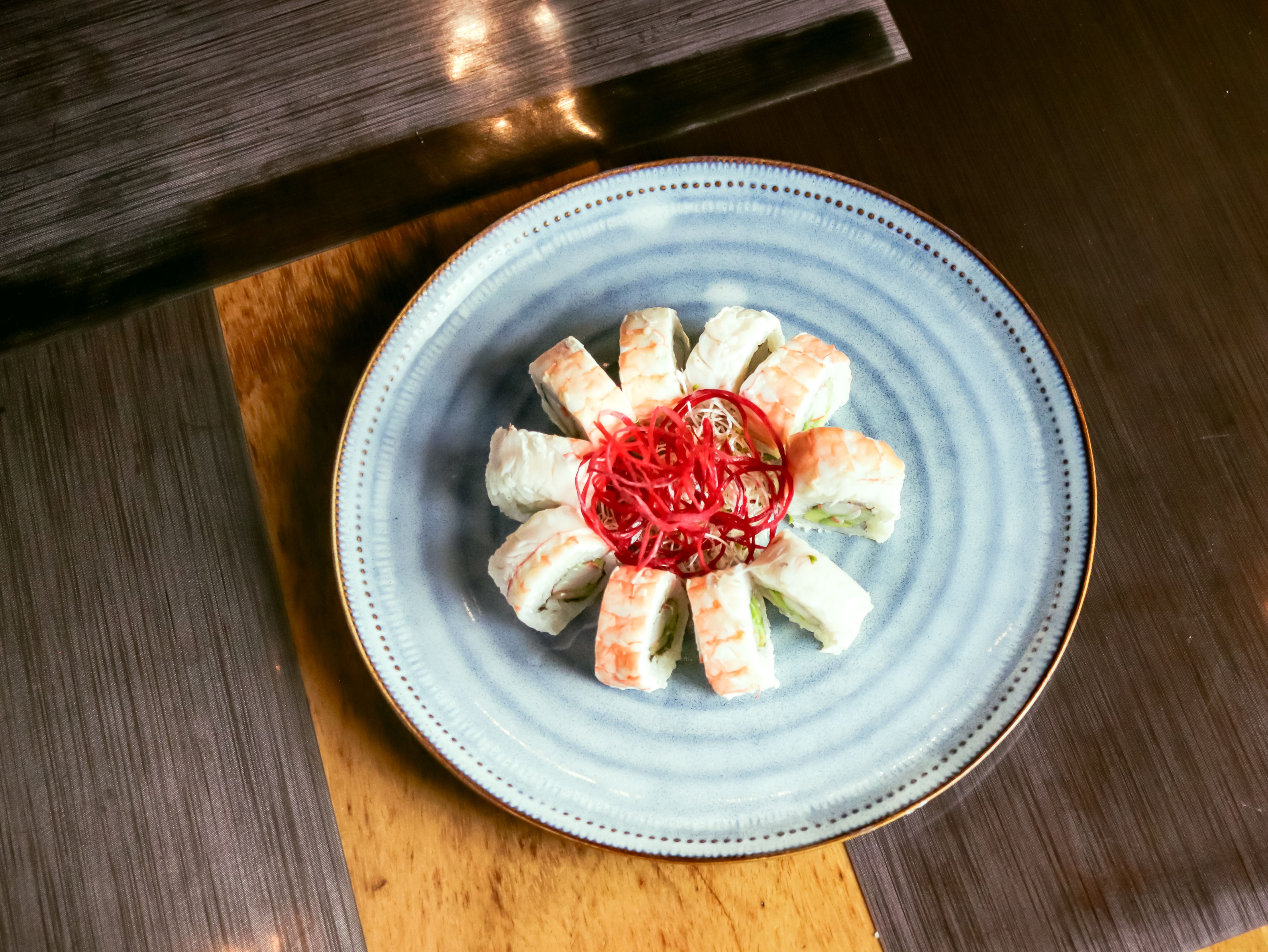 Chilled Lobster Roll in White Wine