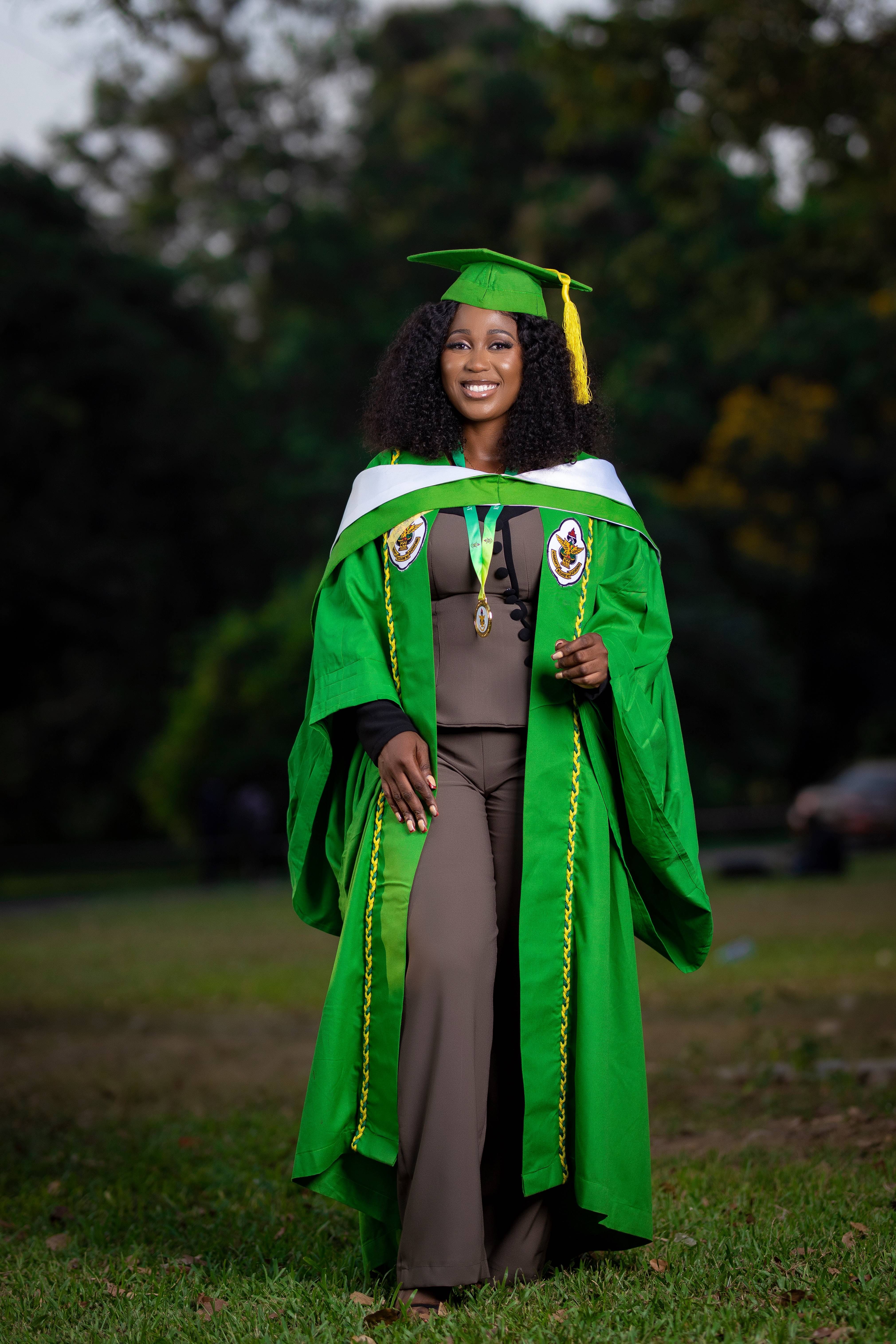 what color dress to wear with green graduation gown Dear Graduate, You Need a Cap & Gown Session!