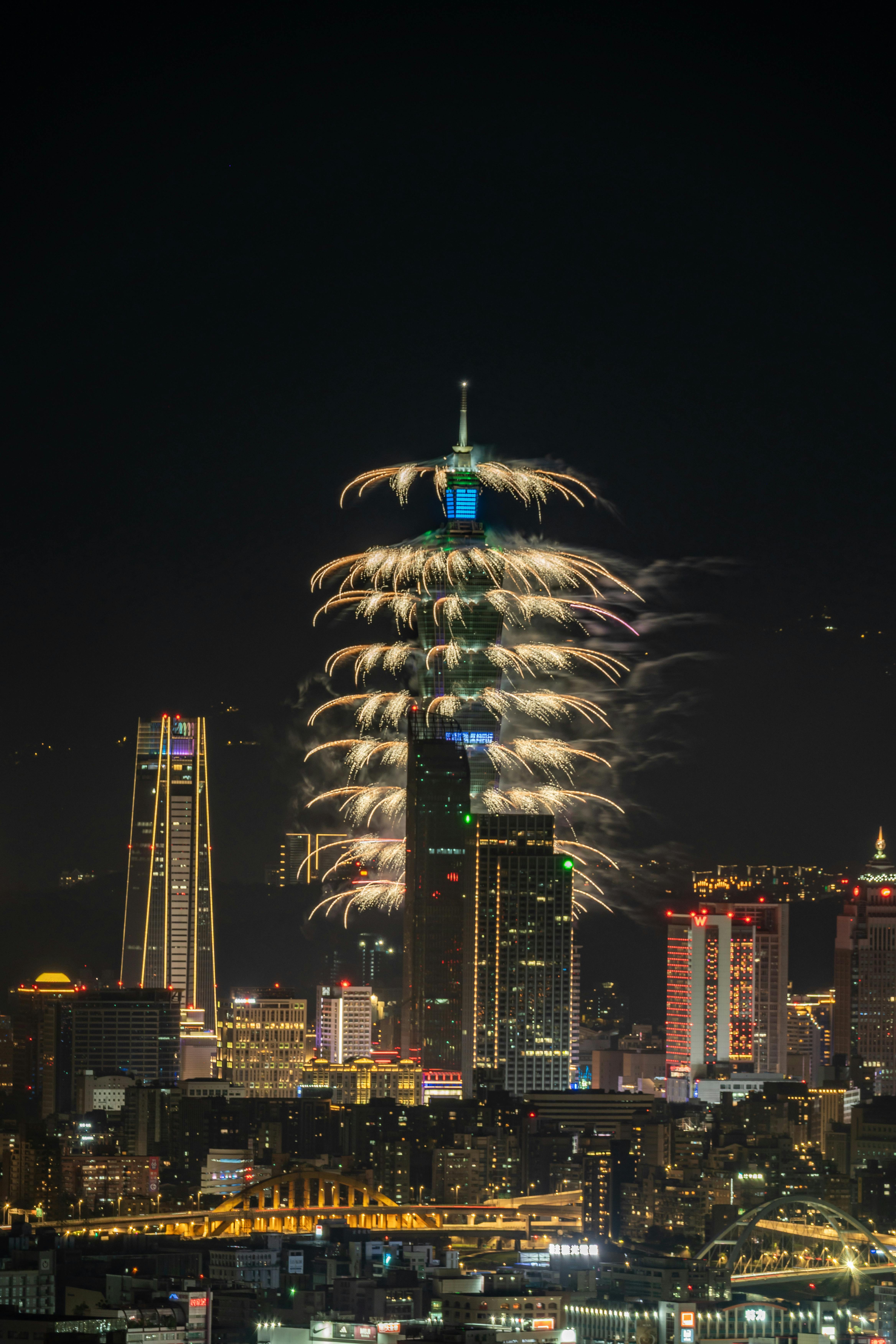 🎉春節加碼！台灣彩券創新高12億元！💰