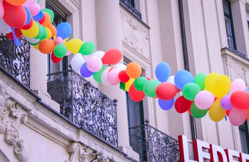 Fotobanka s bezplatnými fotkami na tému balóny, farby, karneval