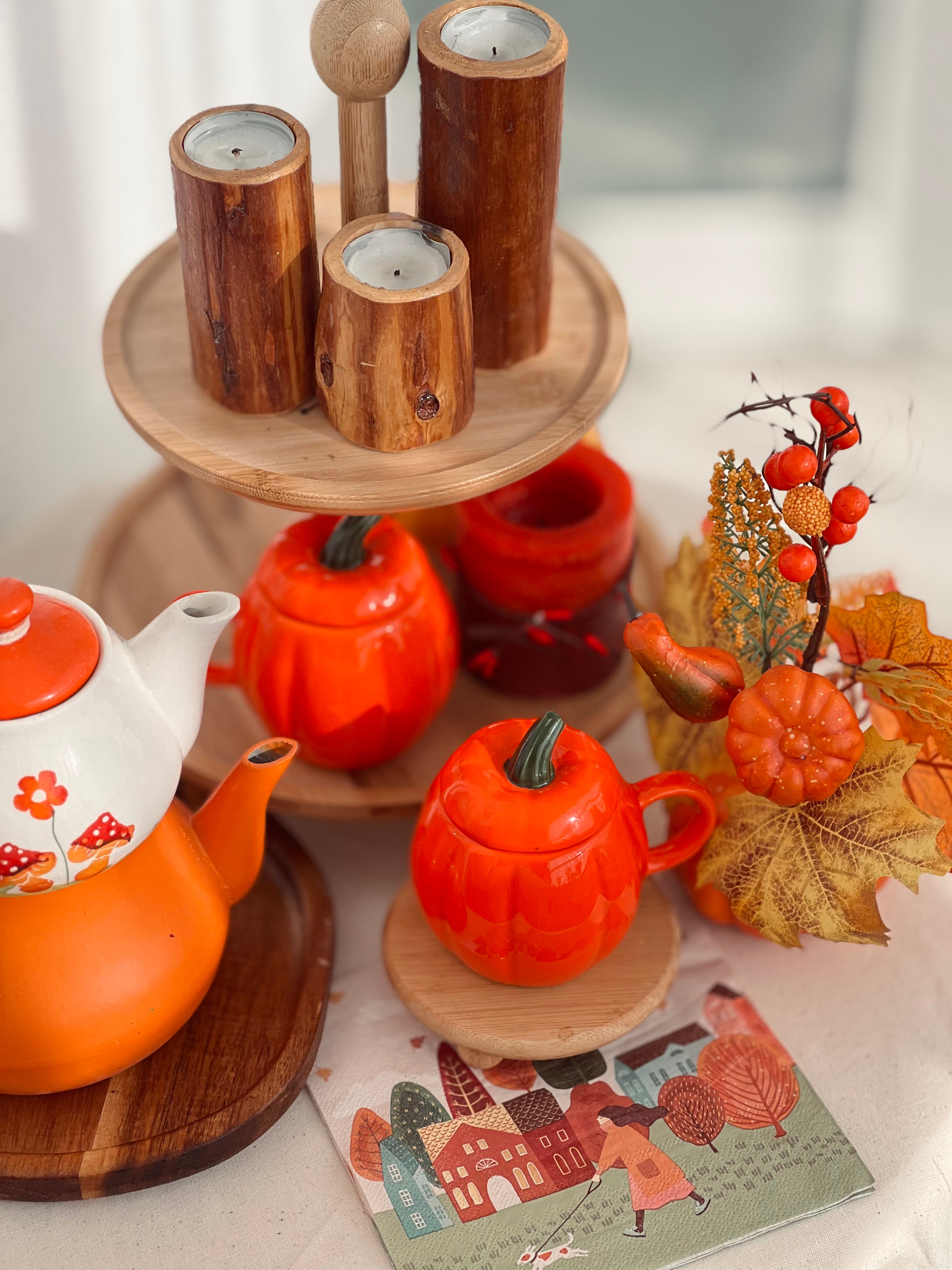 warm tea mug autumn table