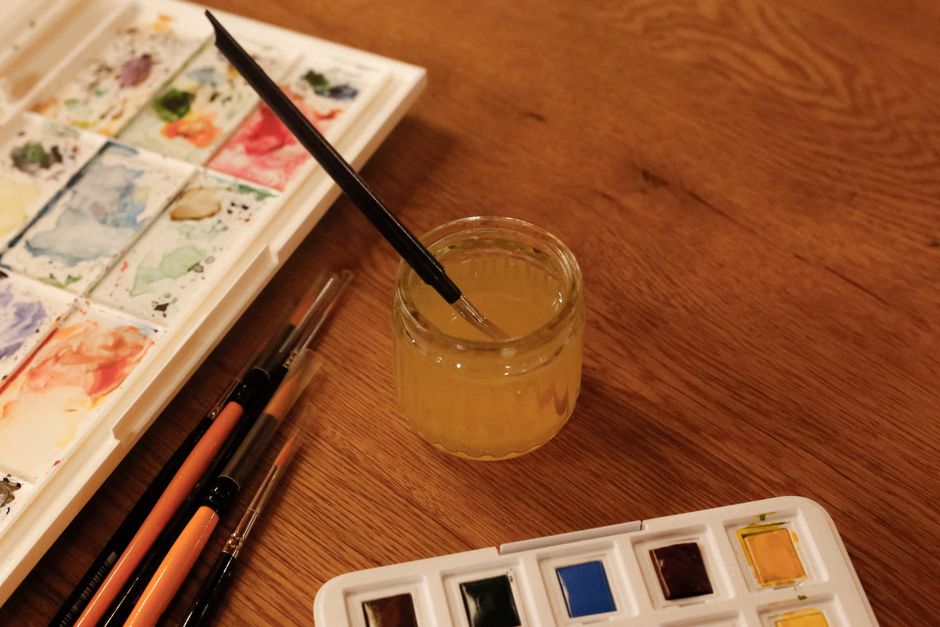 art supplies on table lifestyle photo 2