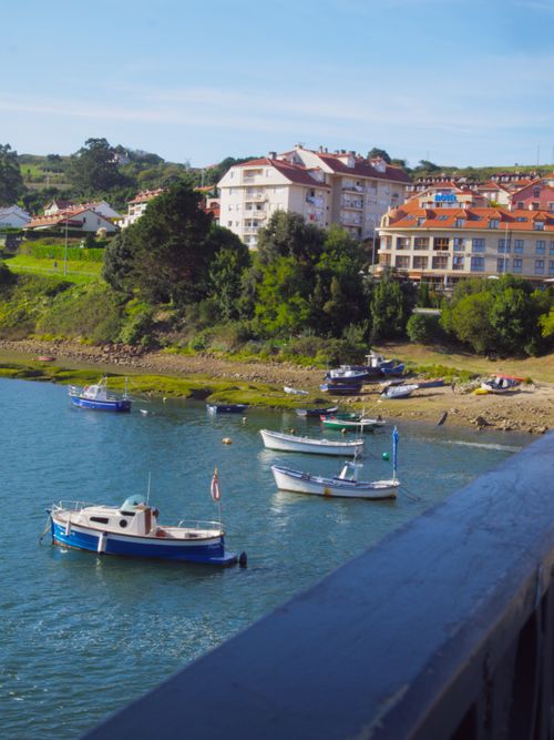 Free stock photo of boats, boats in harbour, colourful trees Stock Photo