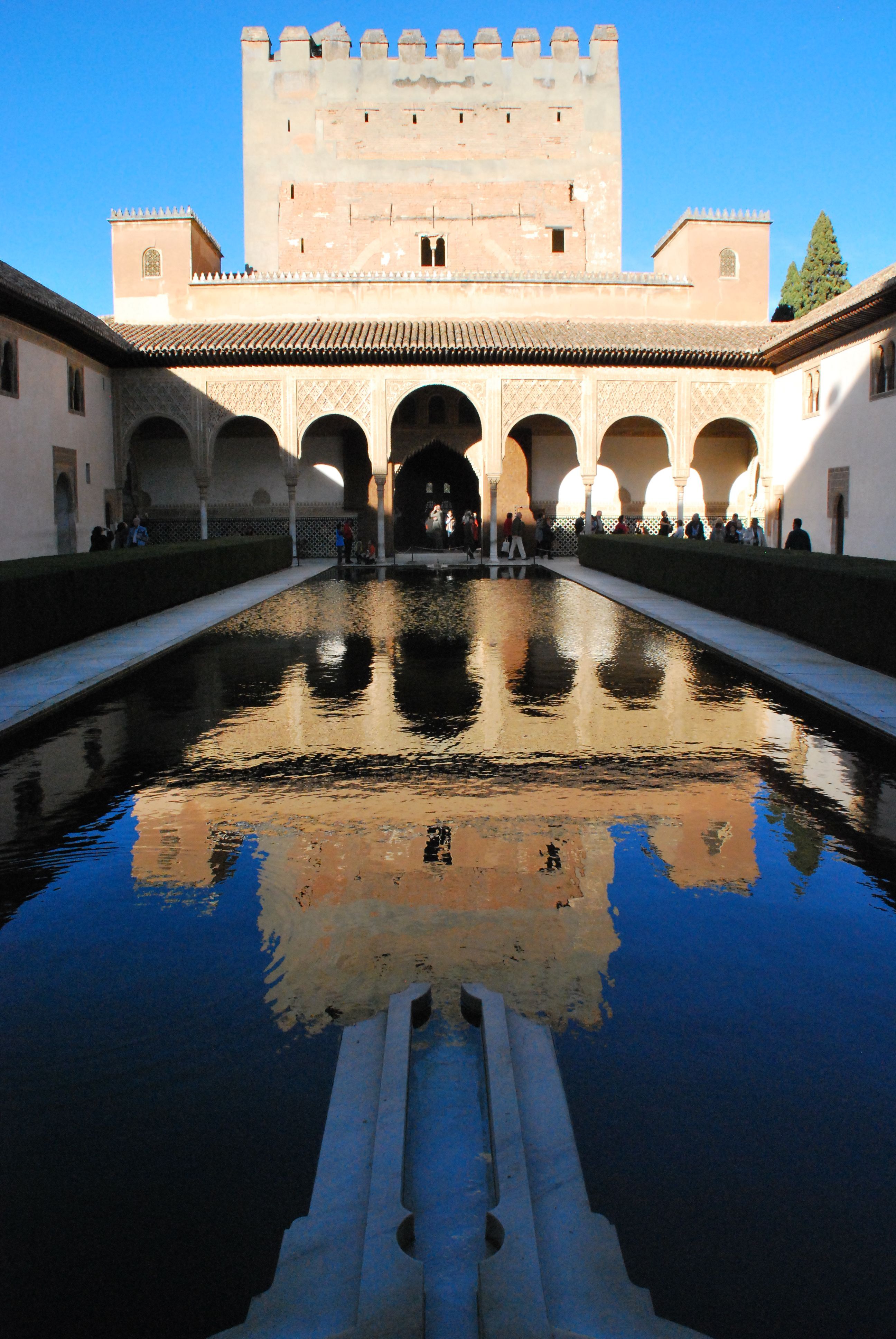 Alhambra's Reflection Pool at Nasrid Palaces · Free Stock Photo