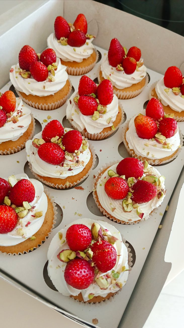 Pistachio Cupcakes