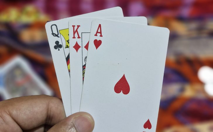 Frühwarnzeichen Glücksspielsucht erkennen und bekämpfen