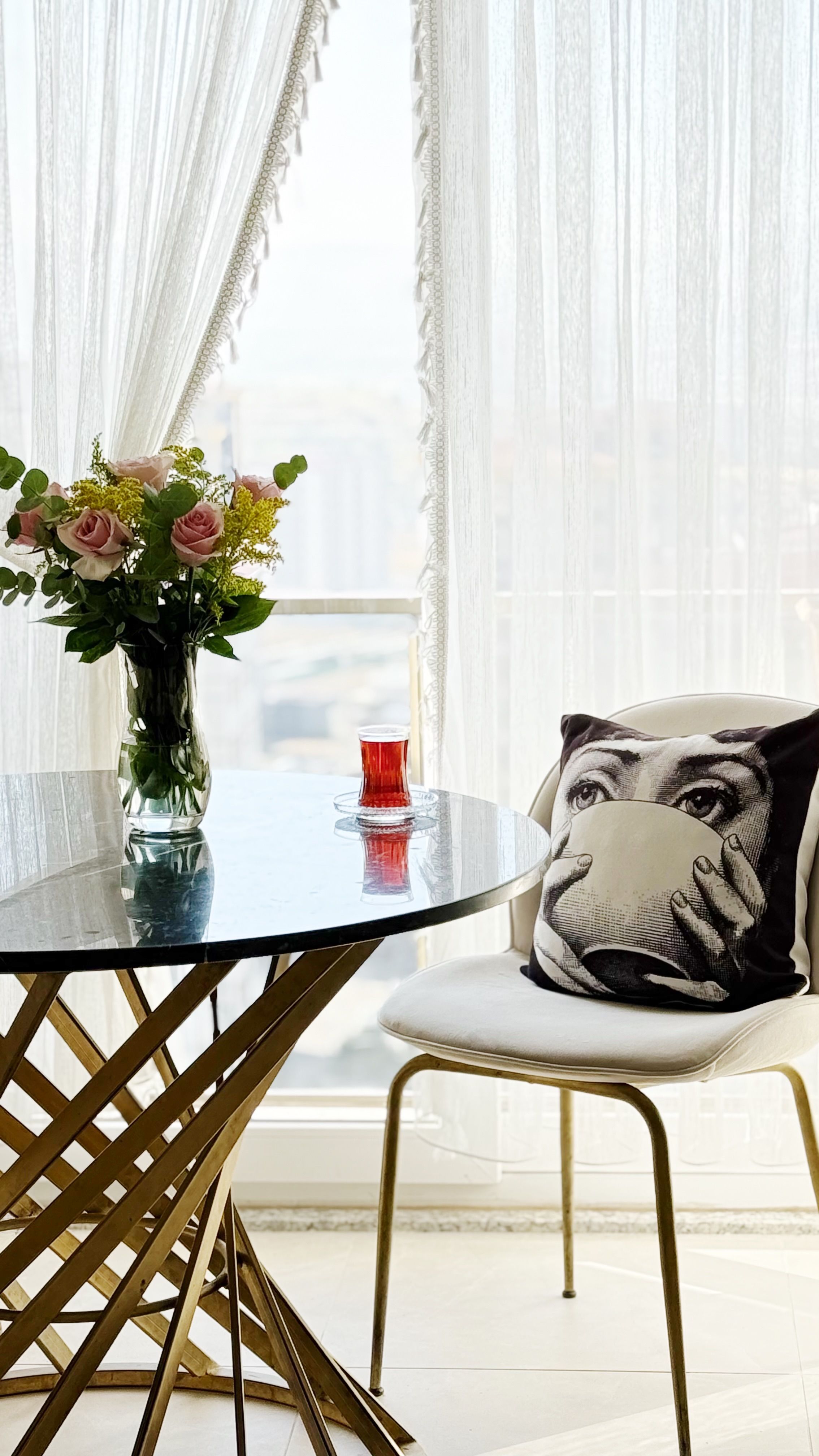 Elegant Interior Dining Space with Artistic Decor · Free Stock Photo