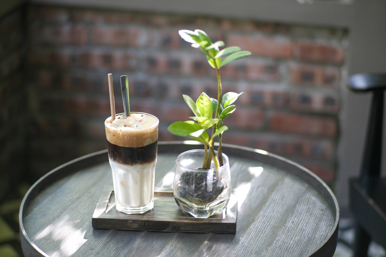 Viết bài văn nghị luận suy nghĩ về lẽ sống đẹp của con người