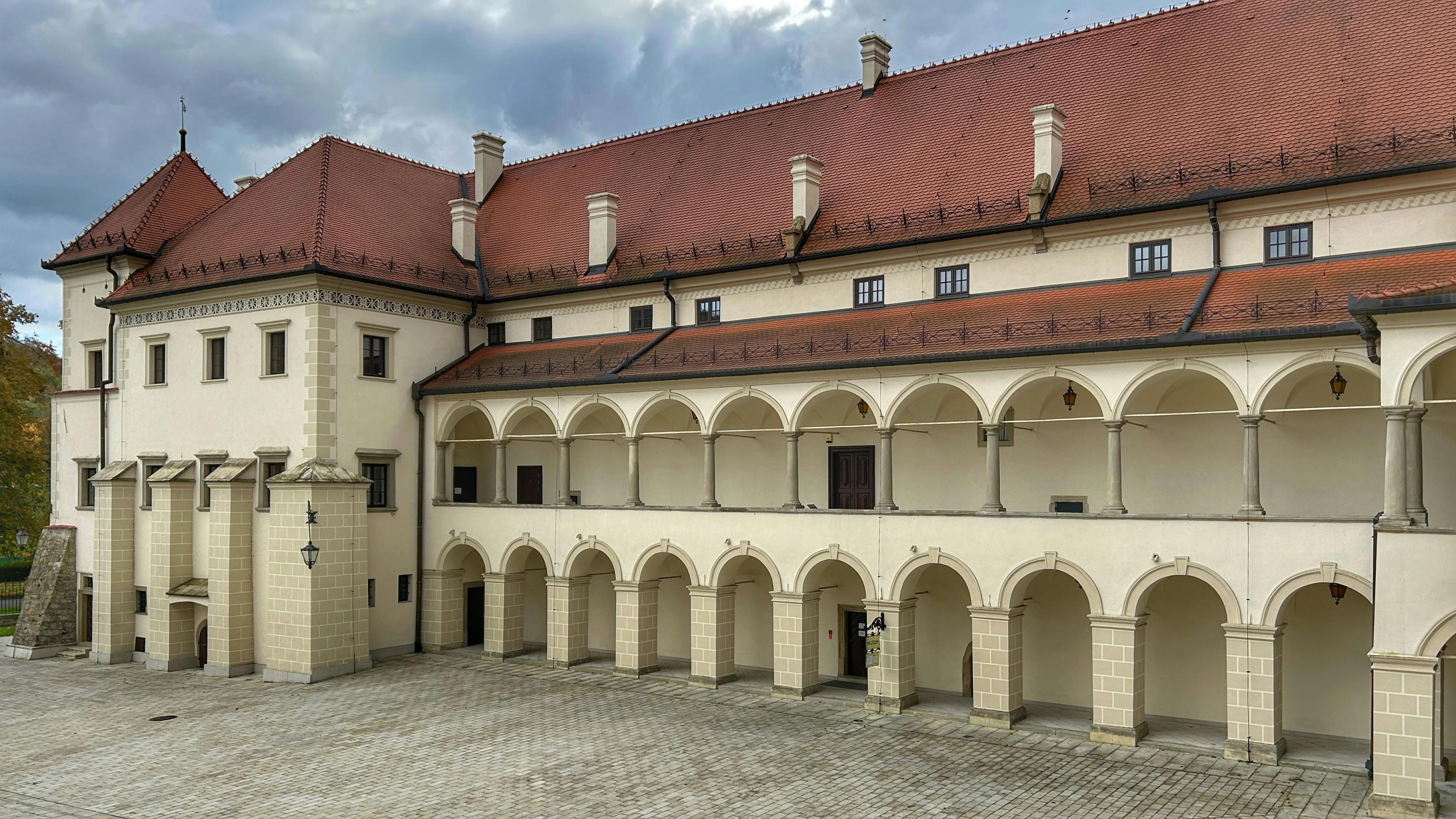 Sucha Beskidzka — informacje lokalne