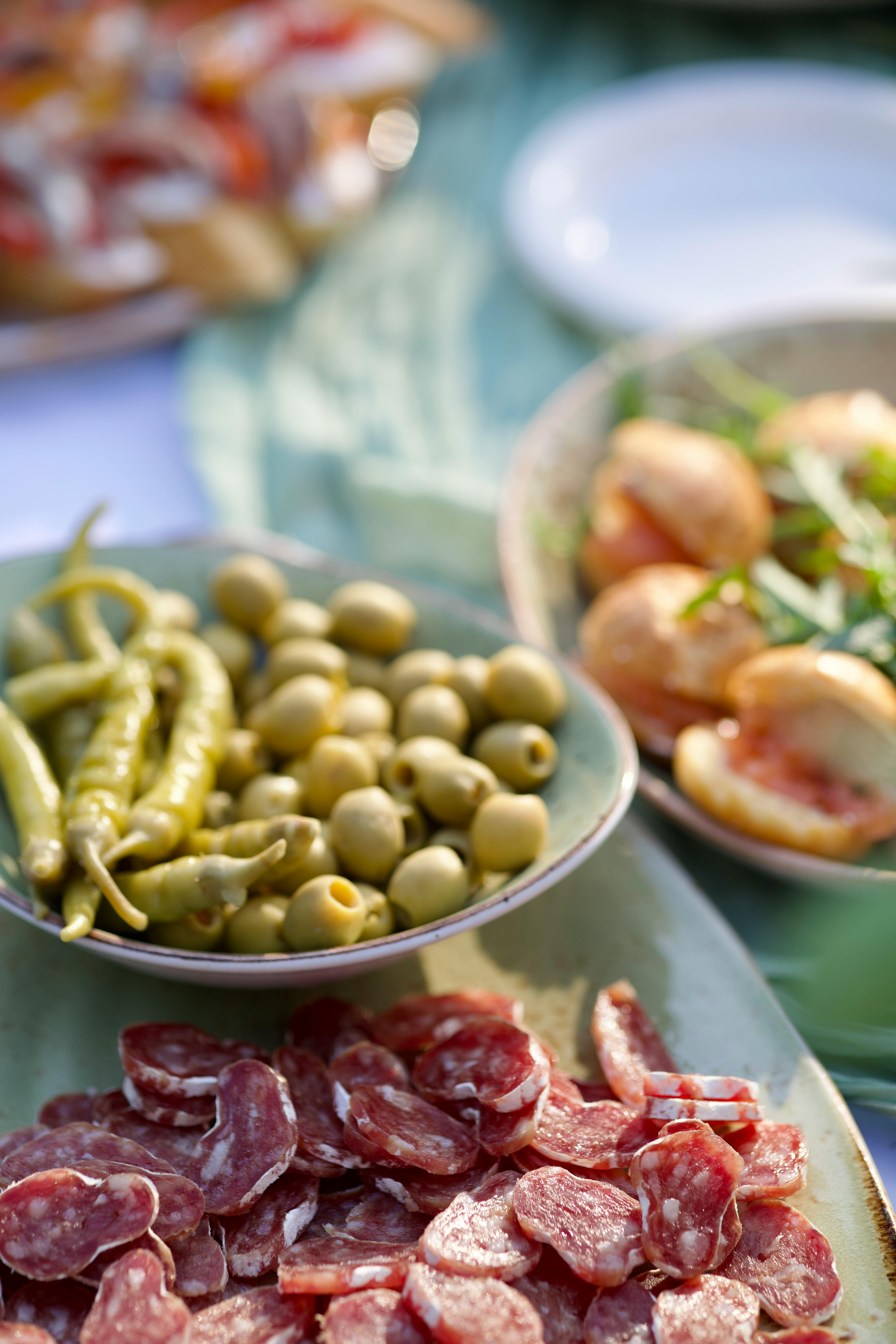 Brastemp vs Electrolux refrigerator for gastronomy and entertainment