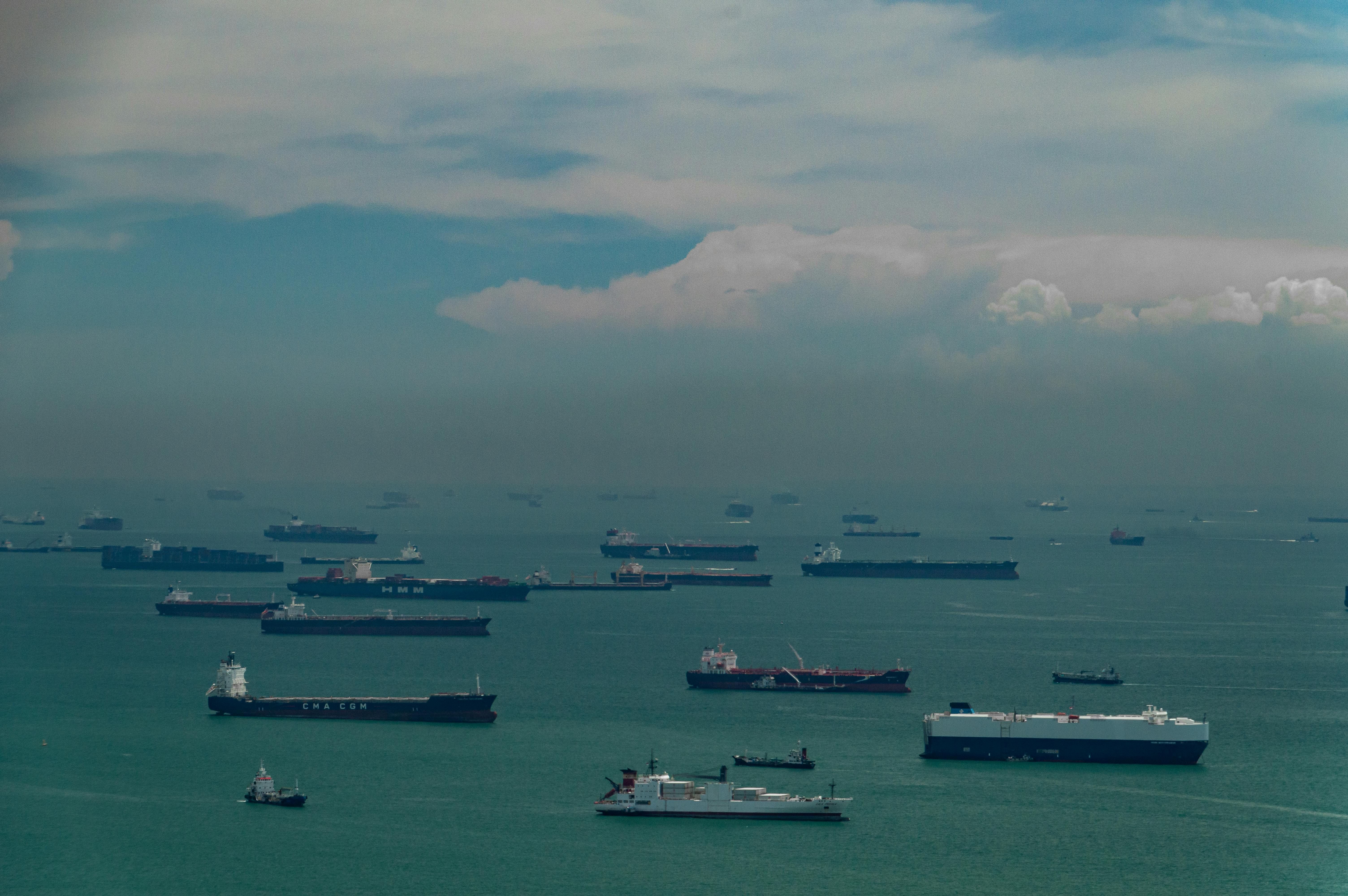 國際：美國7艘船襲擊加勒比海運毒船，區域安全緊張升溫