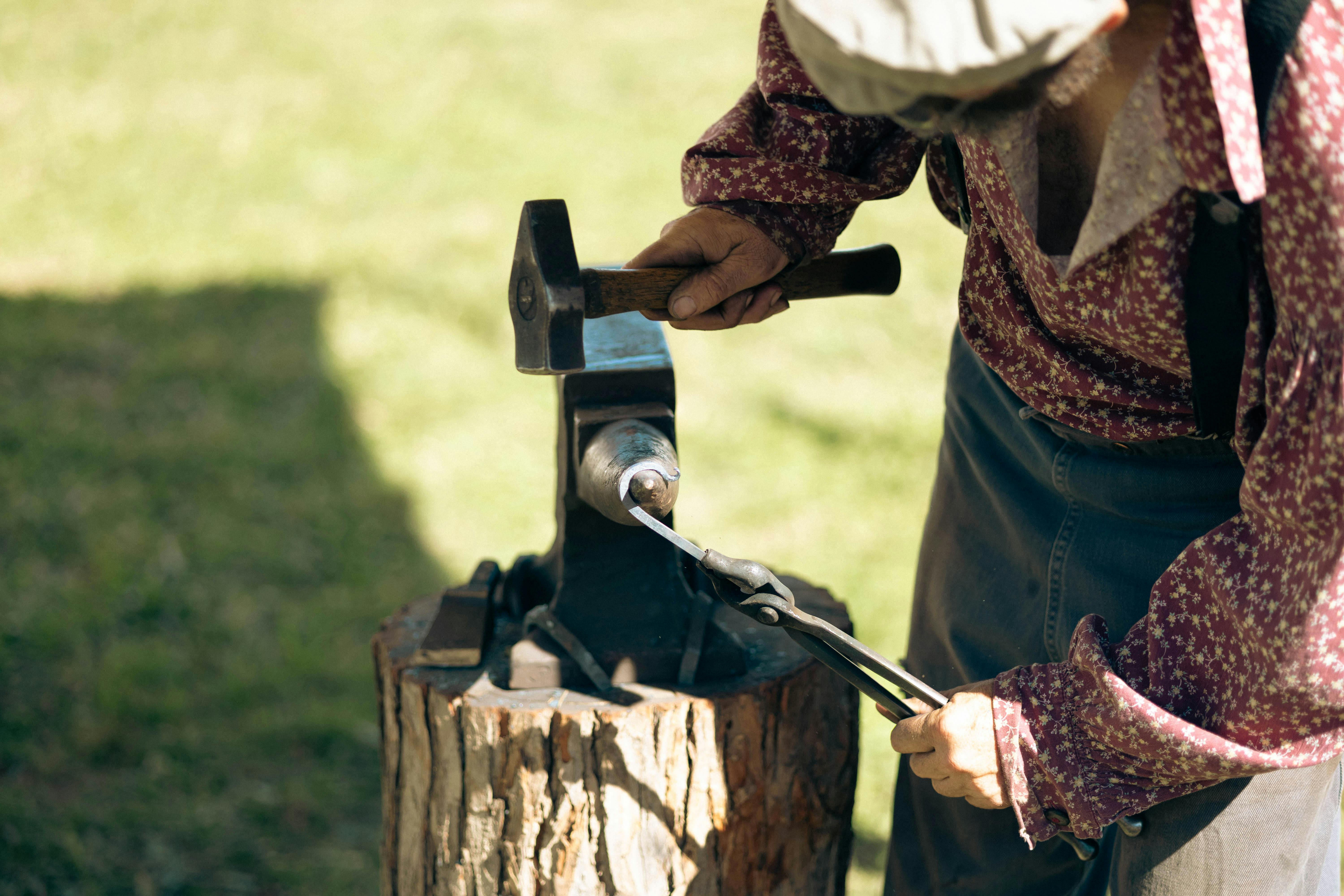 Analog crafts: From blacksmithing to needlepoint, young people are embracing ‘grandma hobbies’ — Photo by Owen.outdoors on Pe