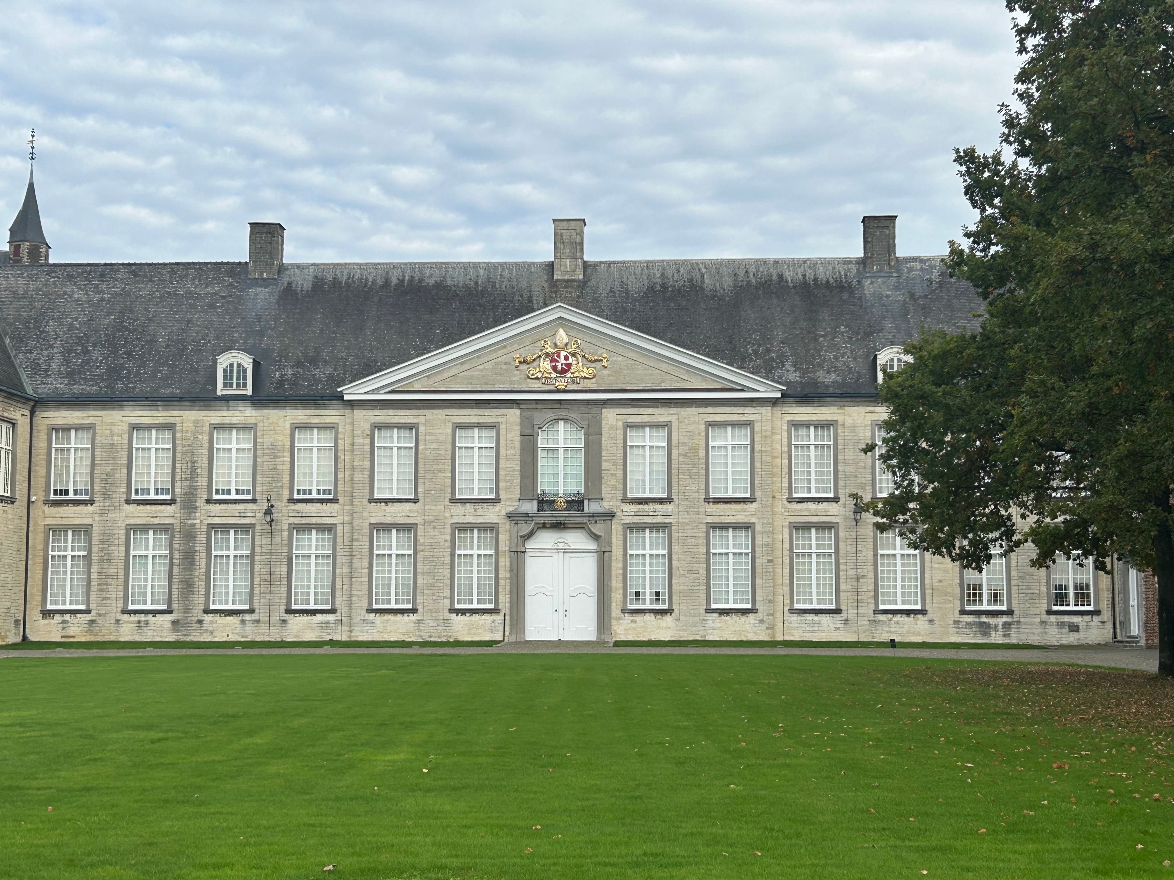 antwerp belgium rubens house museum baroque mansion garden painter historic interior