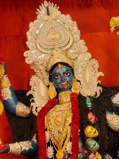 Free Intricate statue of Goddess Kali adorned with jewelry during a Kolkata festival. Stock Photo