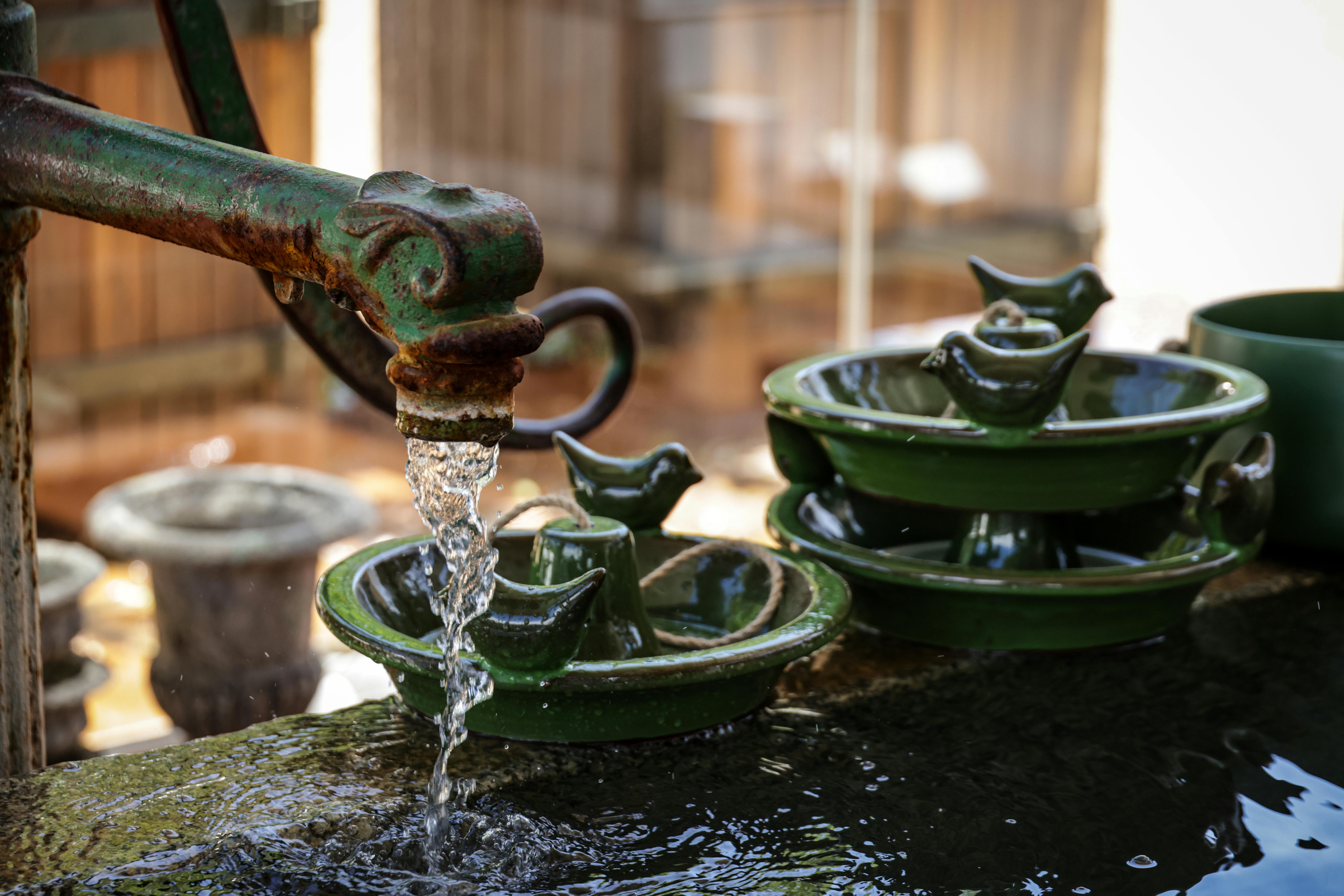 Nostalgic Scents and Hidden Secrets: Unlocking Memories Through Fragrance