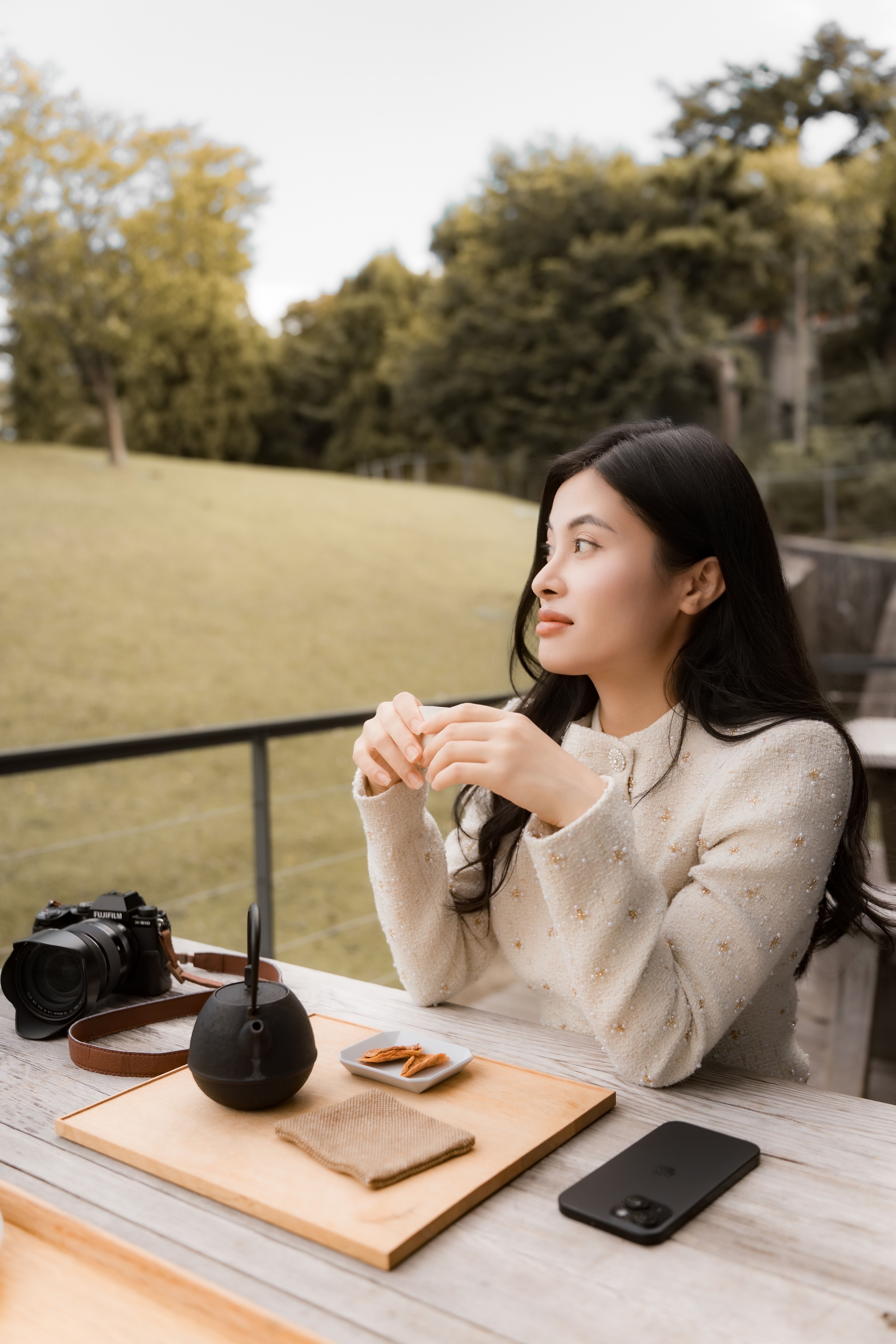 Outside Snack Photos, Download The BEST Free Outside Snack Stock Photos ...