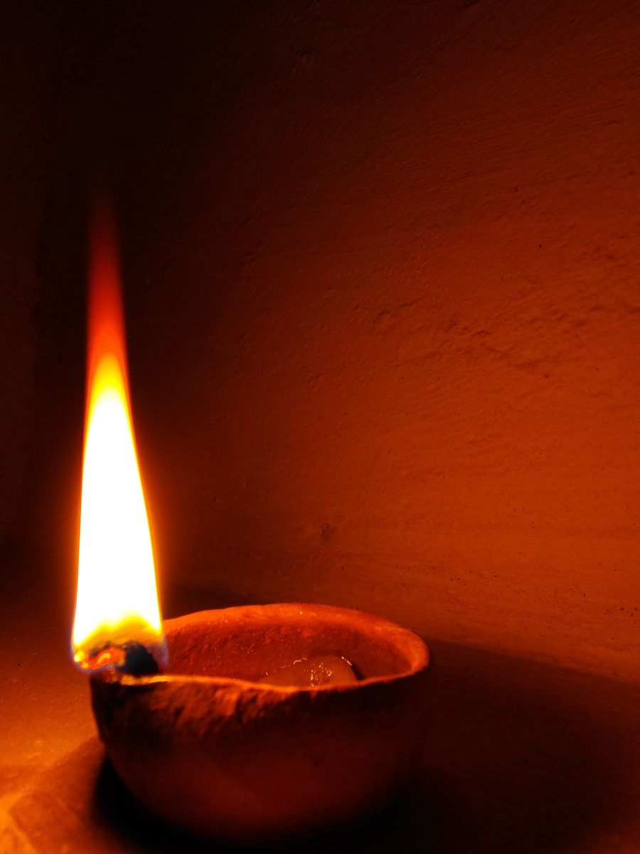 A single diya