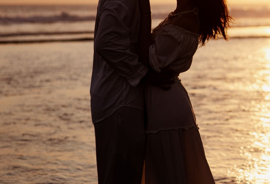 Www Theafrogoddessconnection Com: The Benefits of Video Chat Before Meeting Online dating: starting a conversation on a niche platform