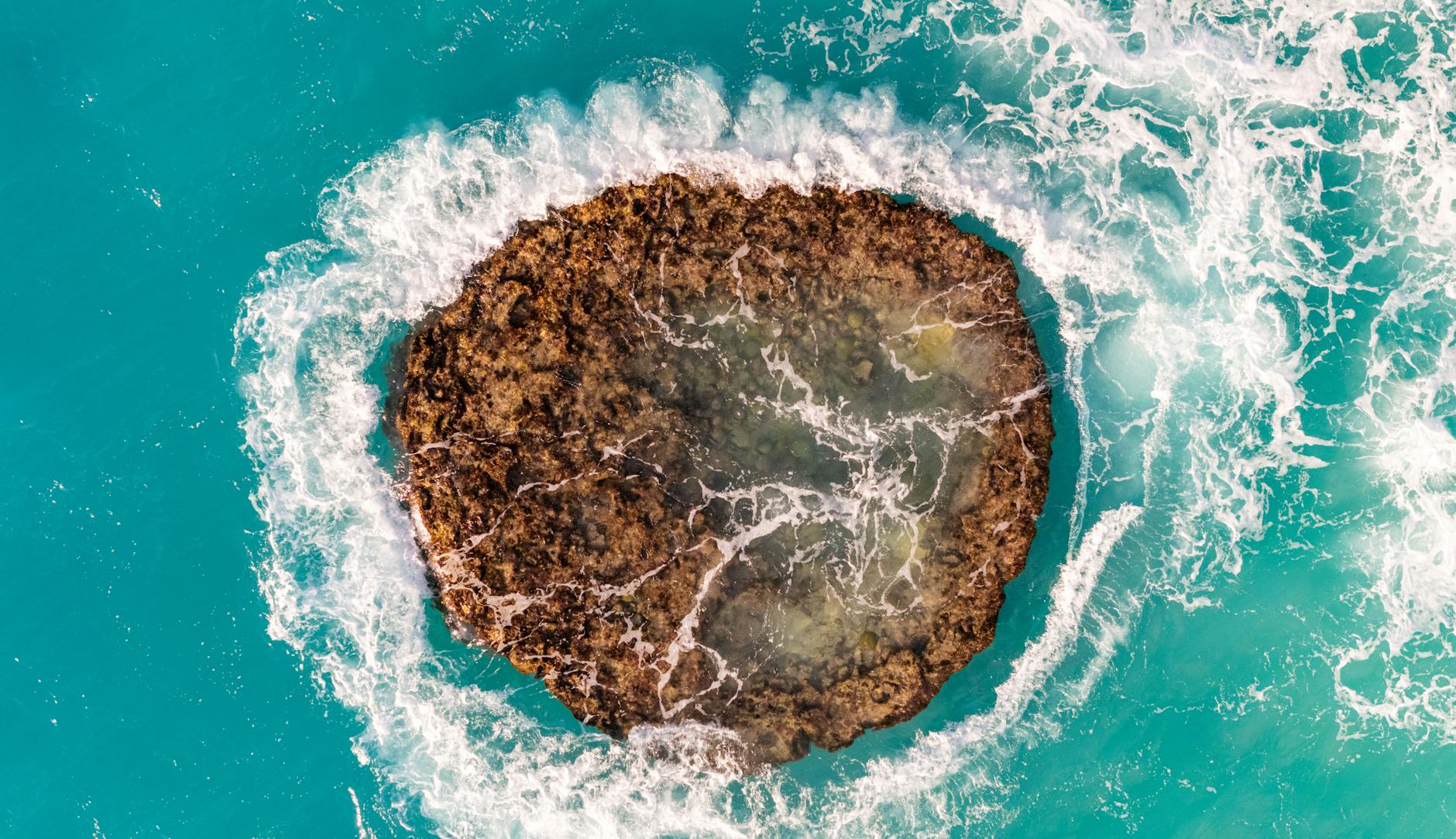 Airport transfers in Bermuda Airport transfers in Bermuda