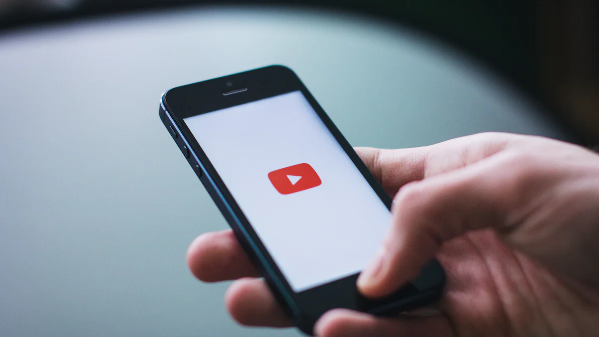 Suivi des utilisateurs de YouTube et Tiktok en 2024: Tendances des médias sociaux