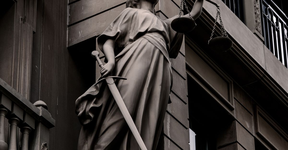 Las luchas judiciales que redefinieron la relación entre ciudadanía y poder empresarial Las luchas judiciales que redefinieron la relación entre ciudadanía y poder empresarial