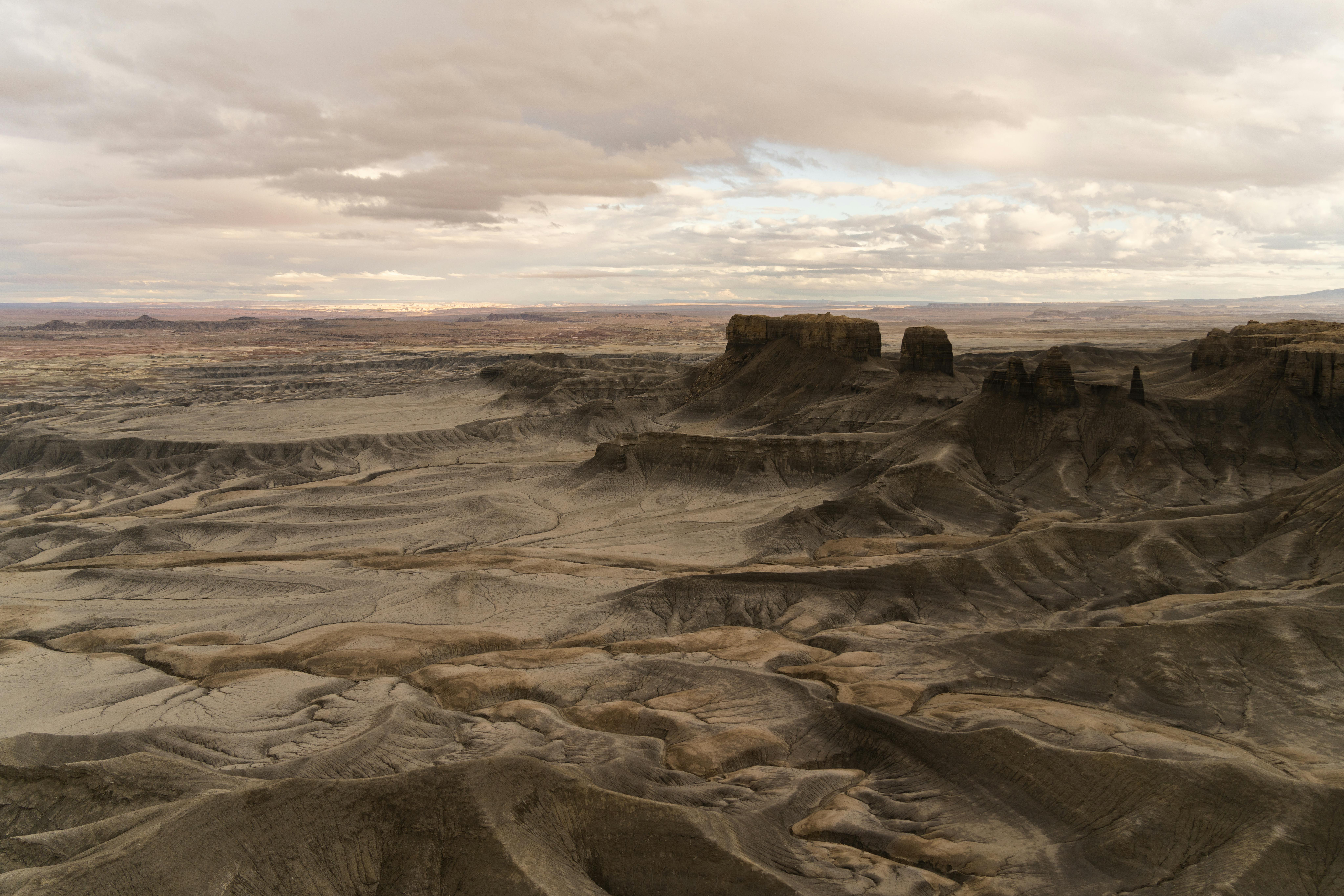Unexplained Mysteries of Bridges: Secrets Beneath the Surface