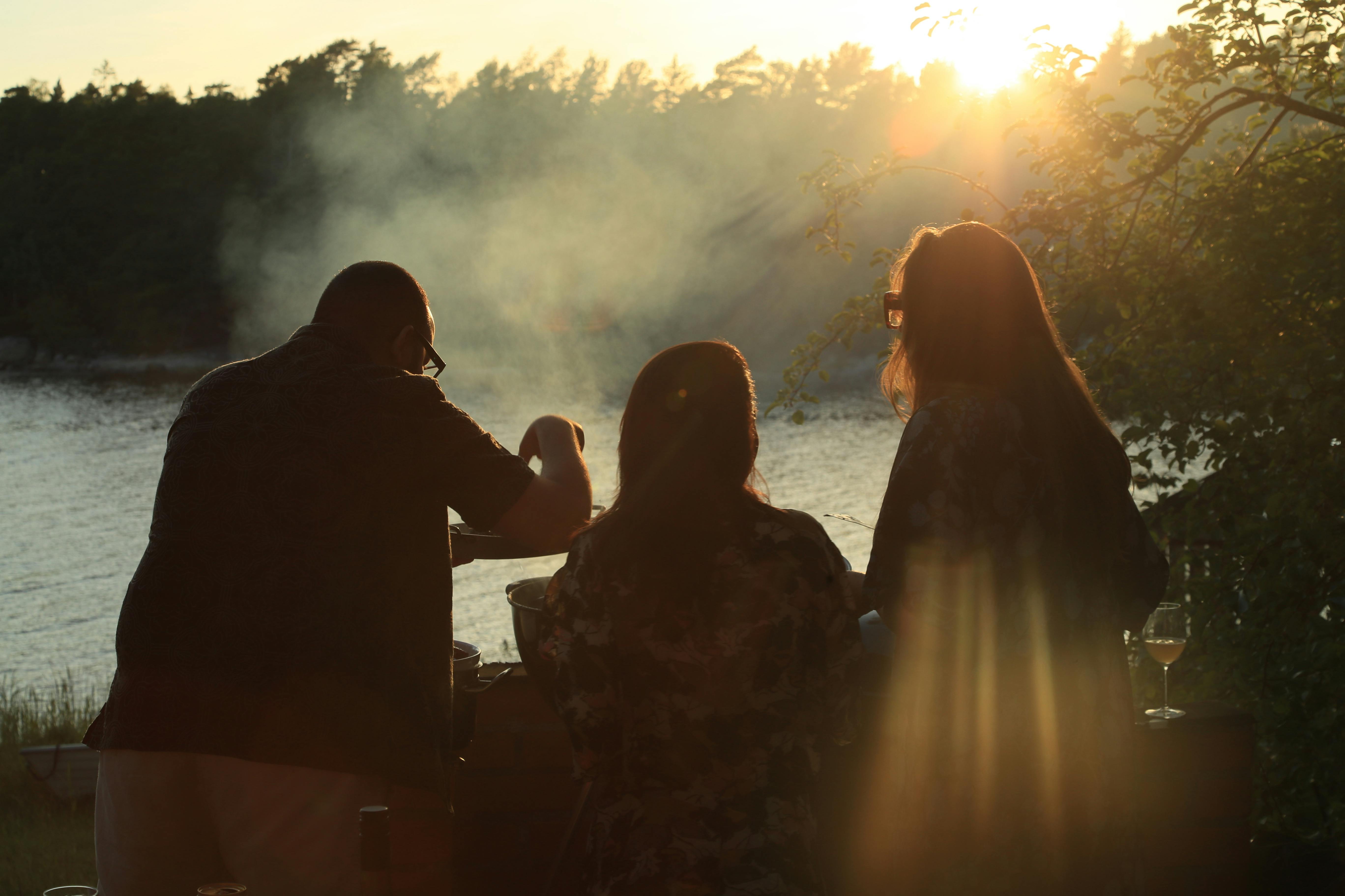 中美賀電鄭麗文，賴清德僅送花籃，郭正亮揭背後政治意義