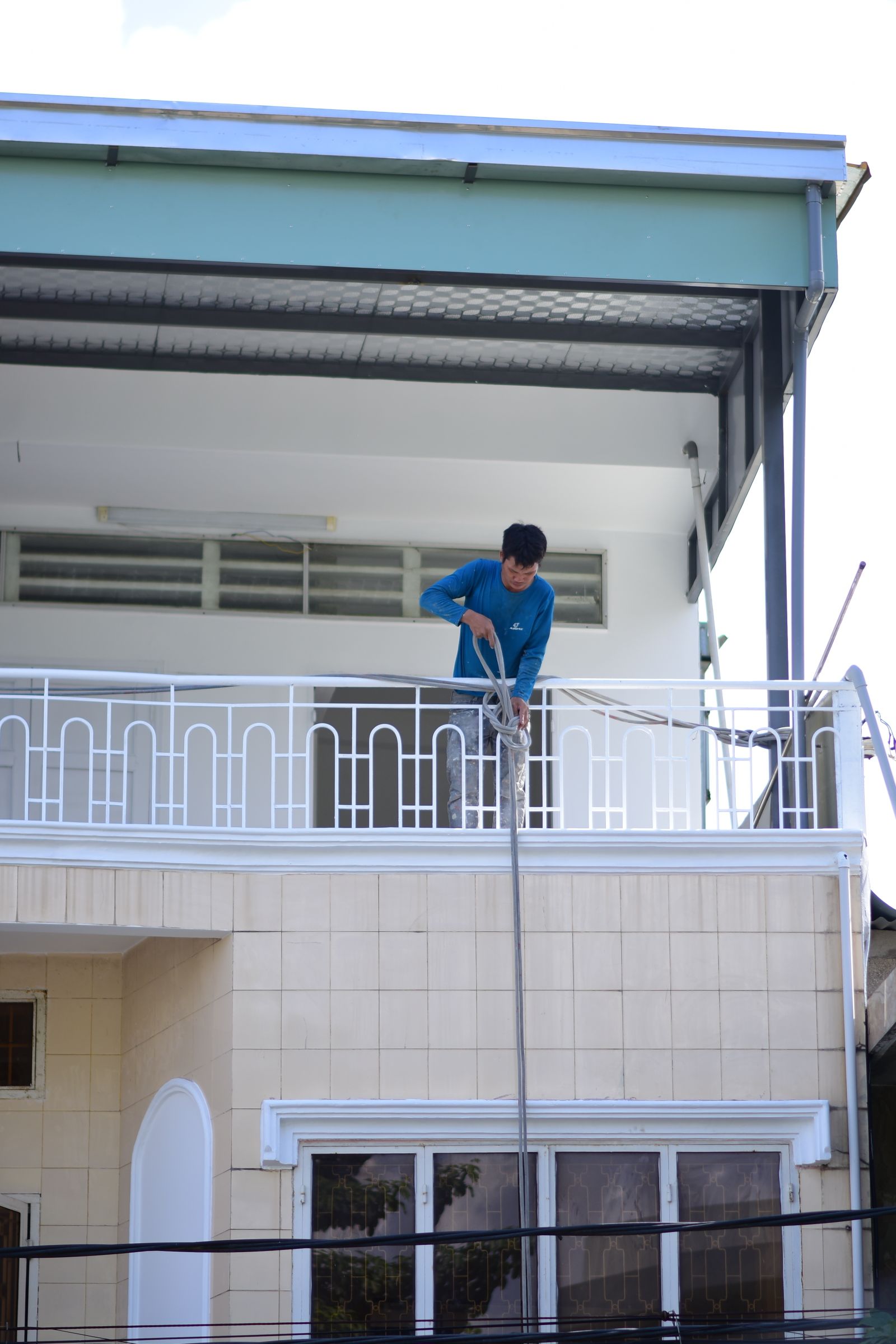 có nên thuê quản lý homestay
