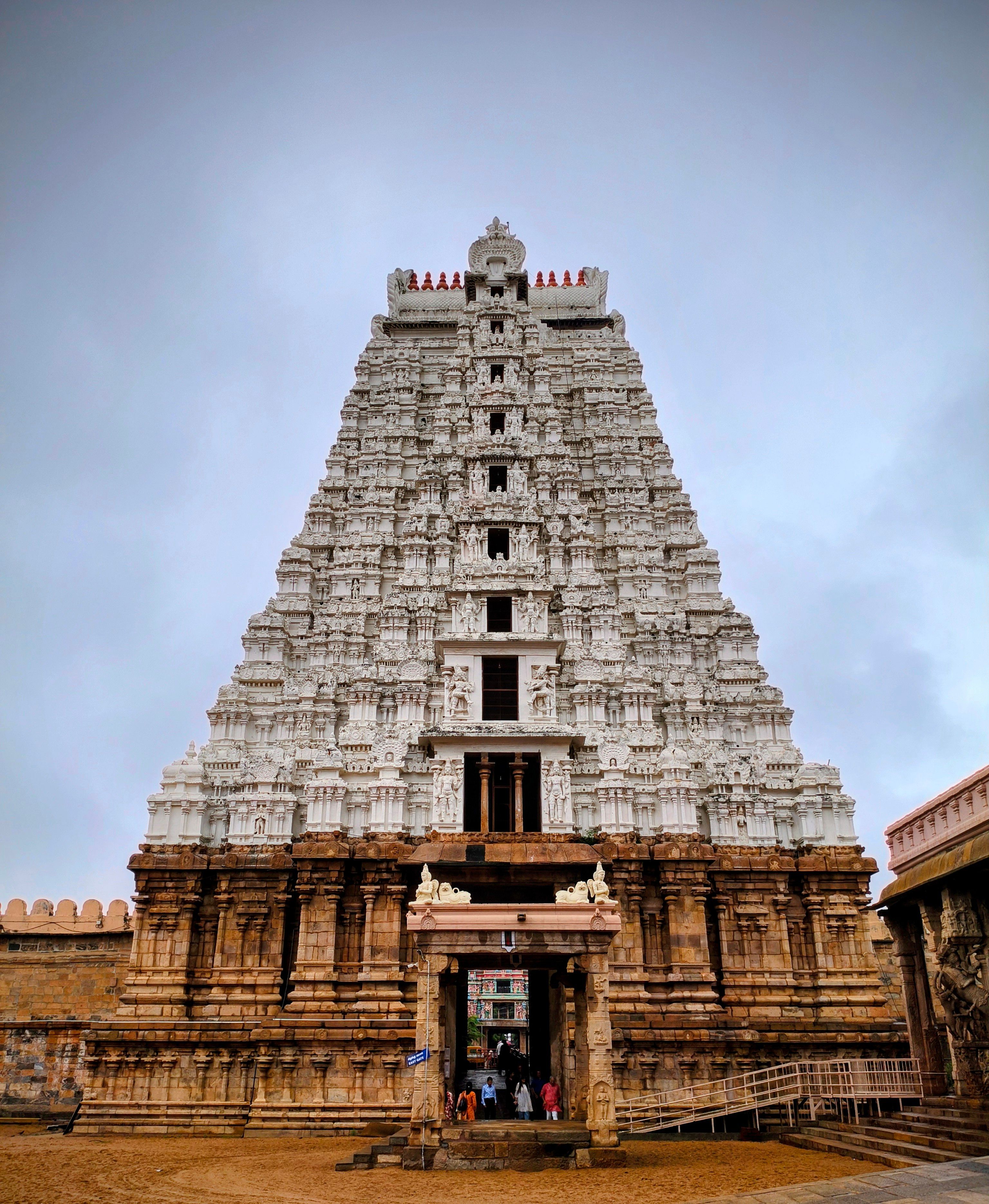 Majestic Architecture of Ancient Indian Temple · Free Stock Photo