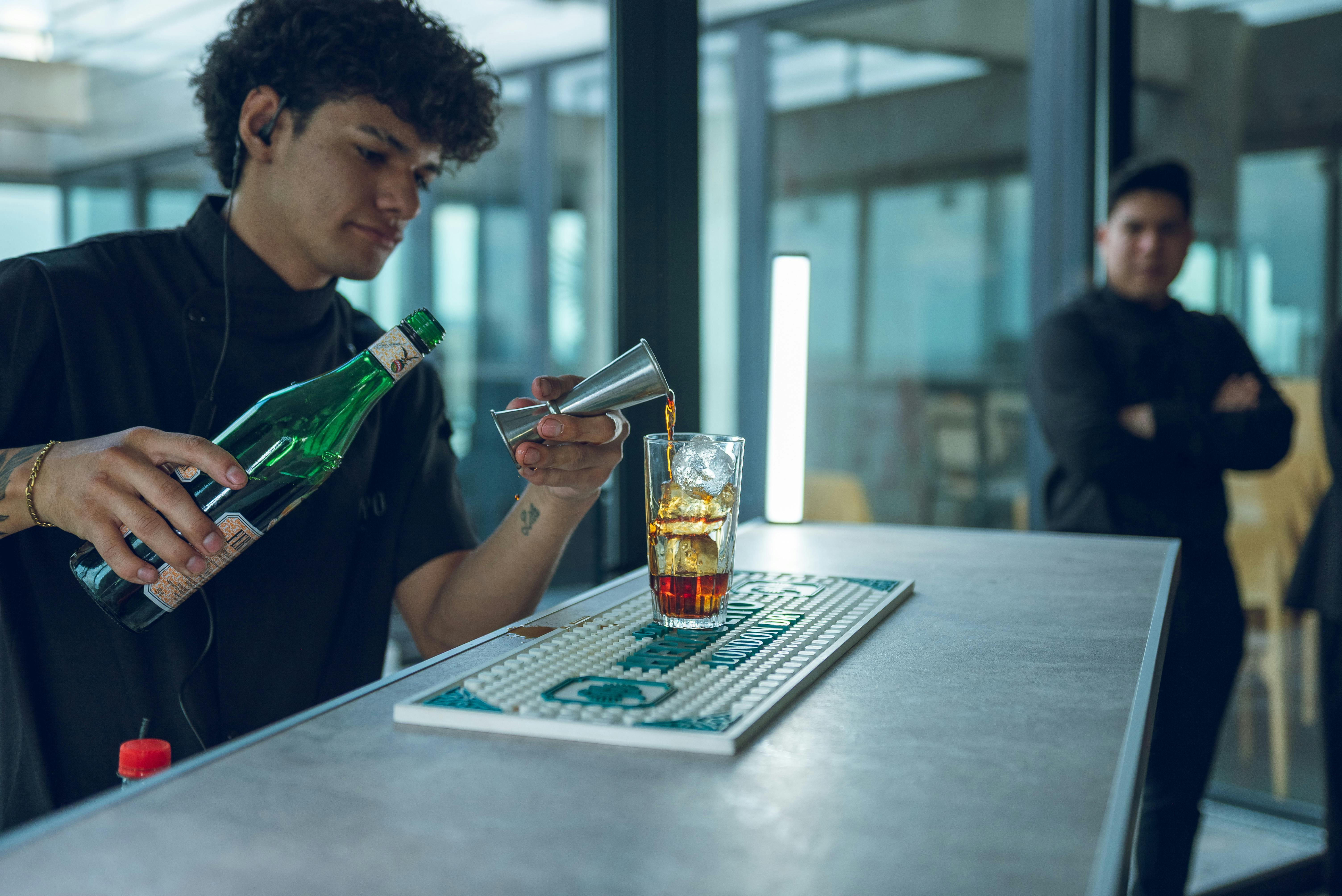 Creative Cocktail Glassware Ideas to Elevate Your Drink Presentation