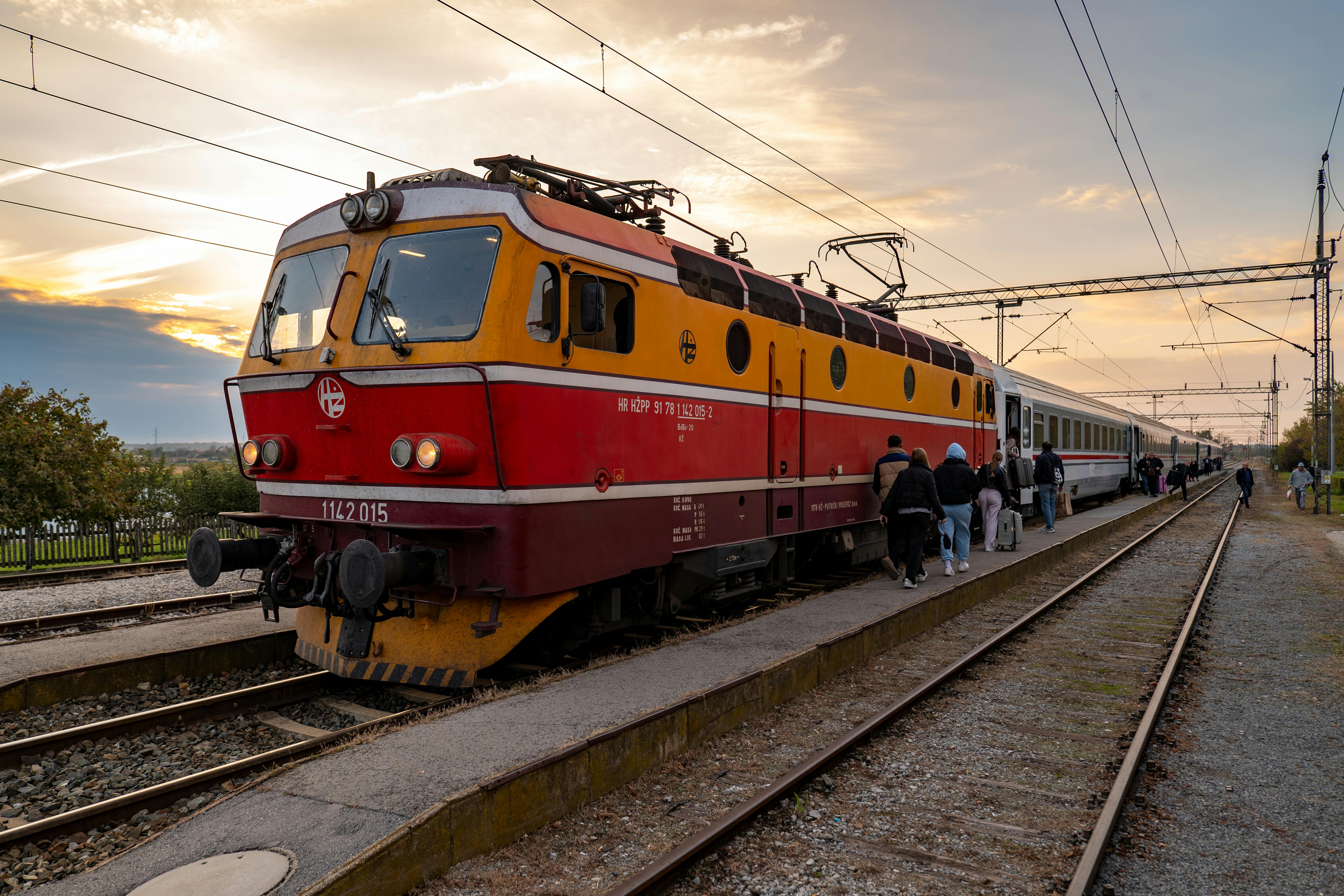 DTH Travel boosts ‘guide training’ so agents can book with even greater confidence — Photo by Vladimir Srajber on Pexels