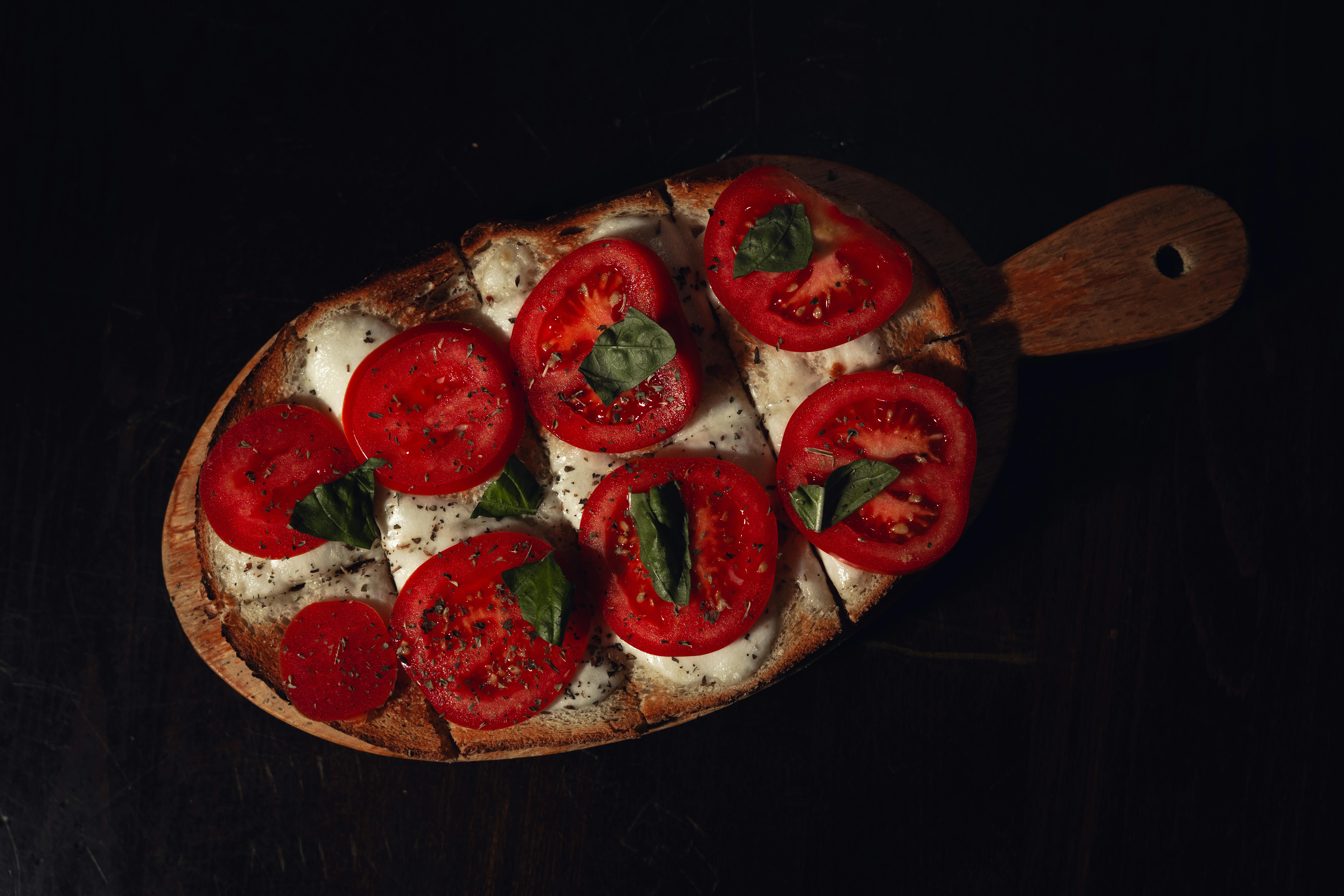 La Mozzarella : Histoire, Fabrication et Dégustation