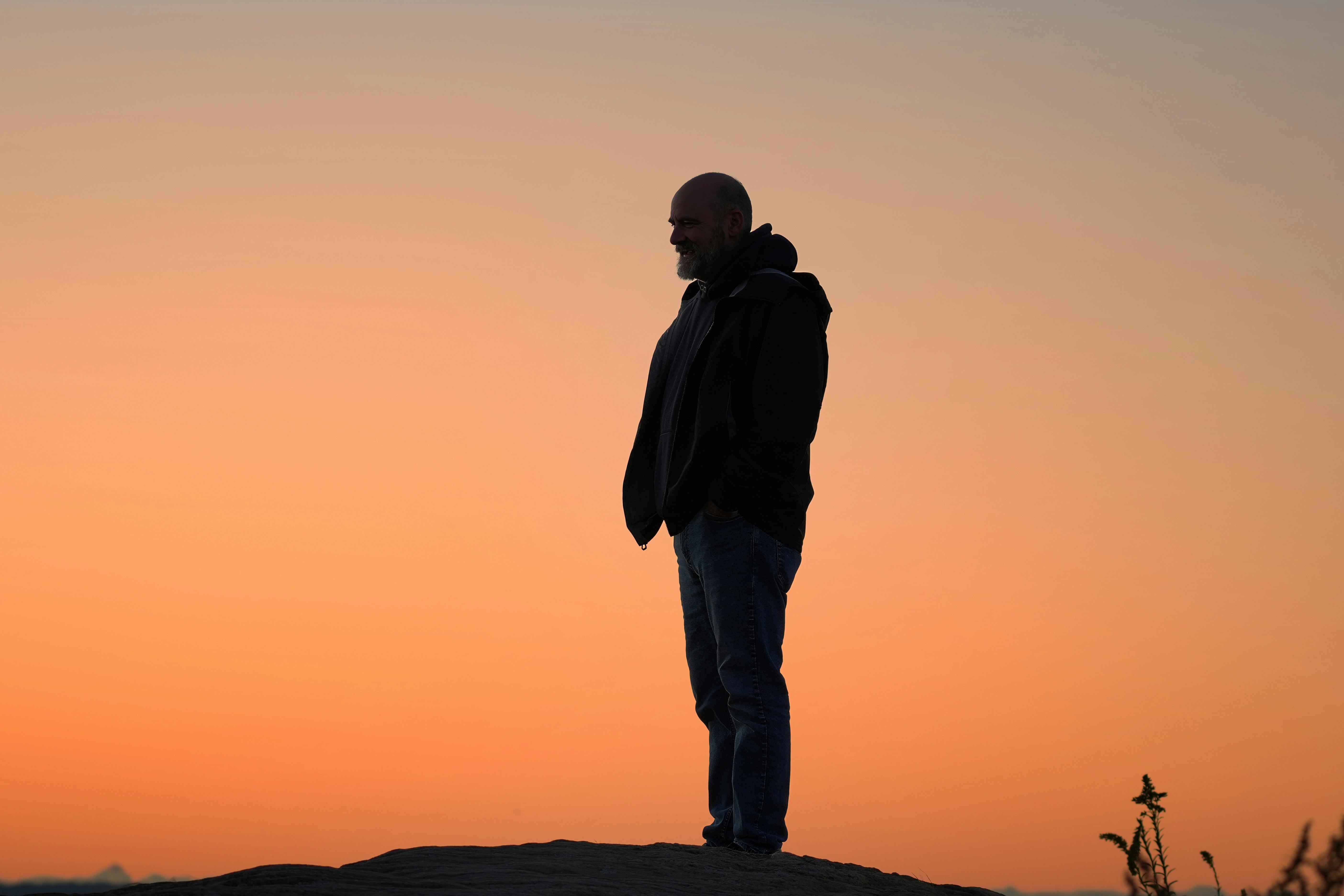 Dave Ramsey says: Your talent can be your side hustle — Photo by David Kanigan on Pexels