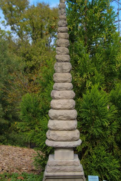 Carved stone sculpture, photo by Karen F on Pexels