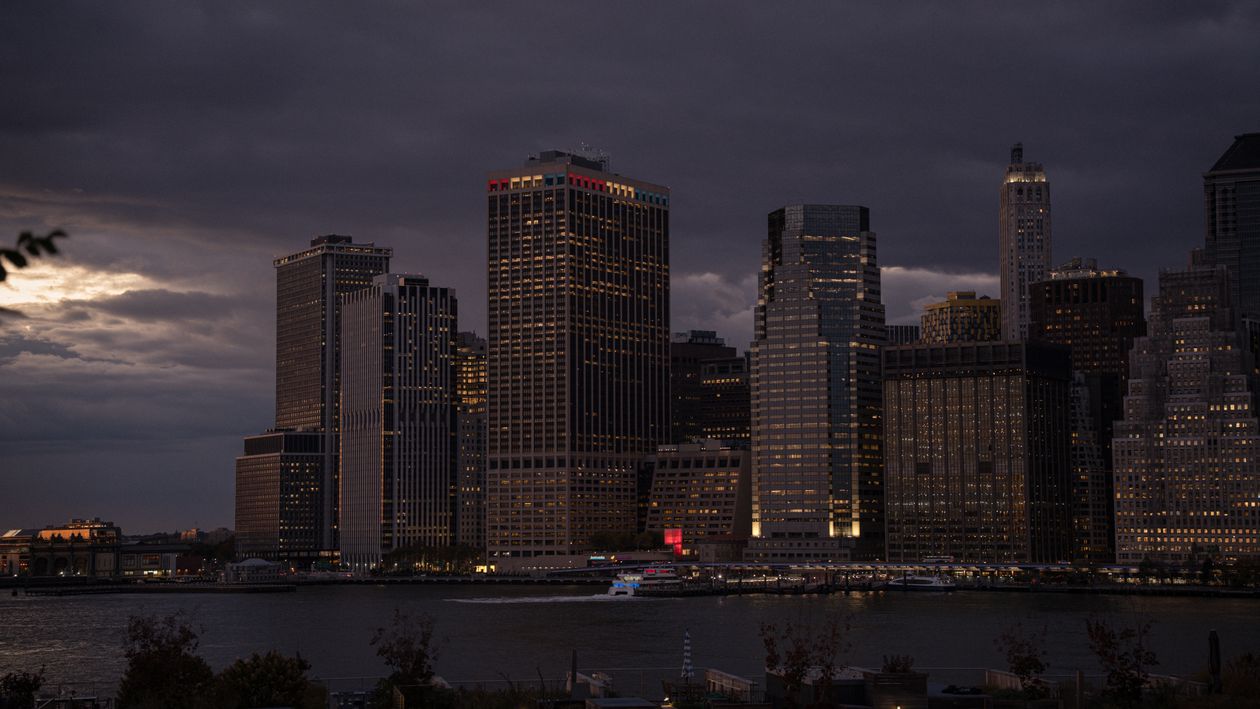 Downtown Manhattan Skyline at Twilight · Free Stock Photo