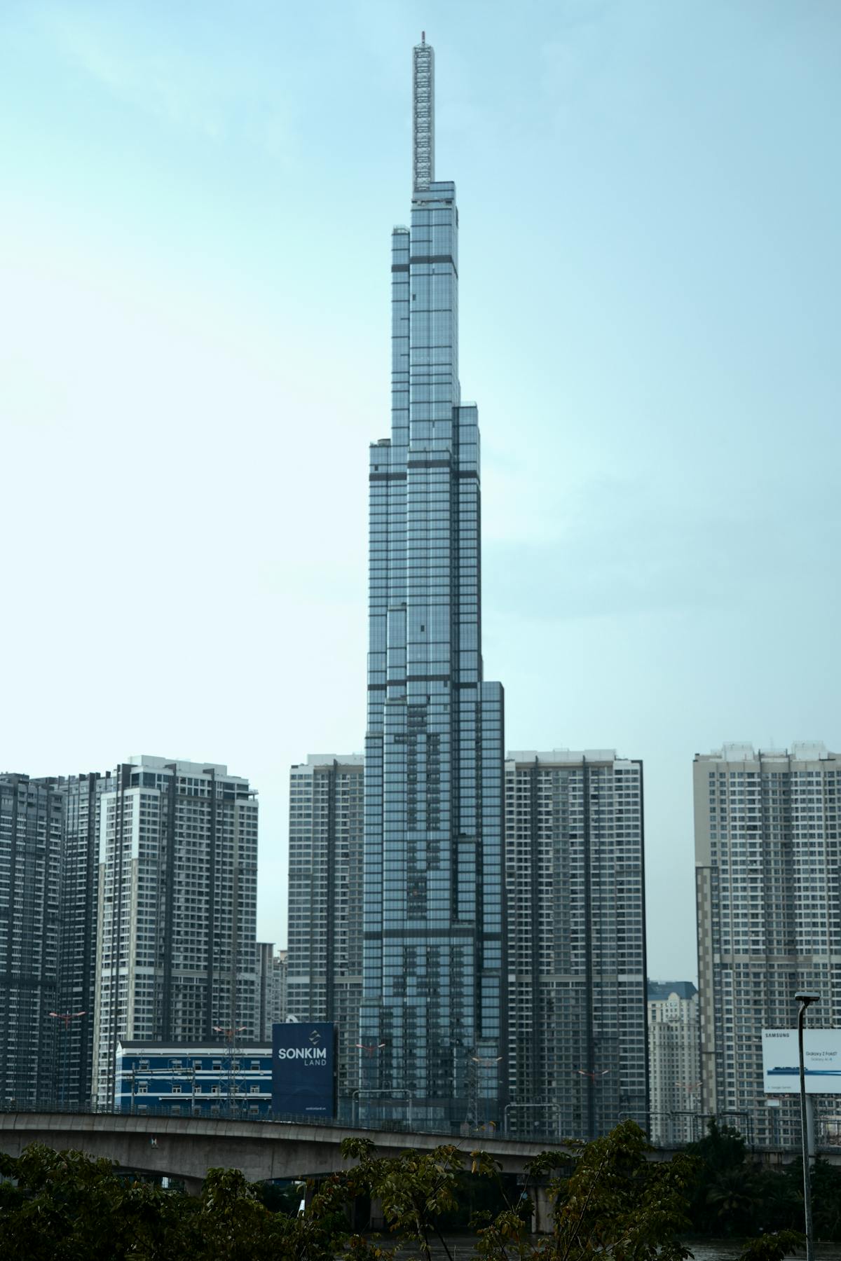 واجهة مسجد مزخرفة