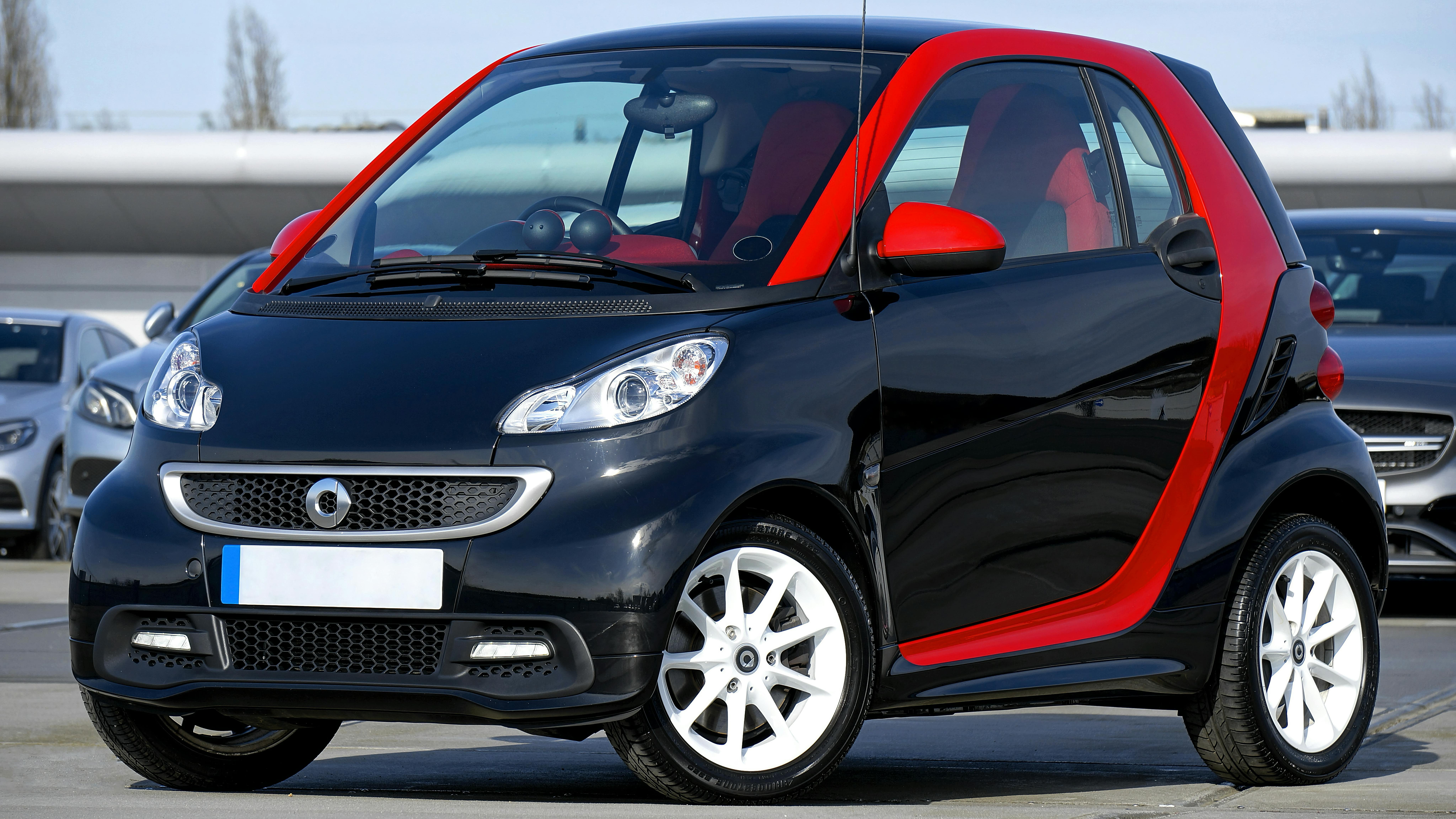 財經：高盛調升AI機殼股目標價，誰是市場新寵？