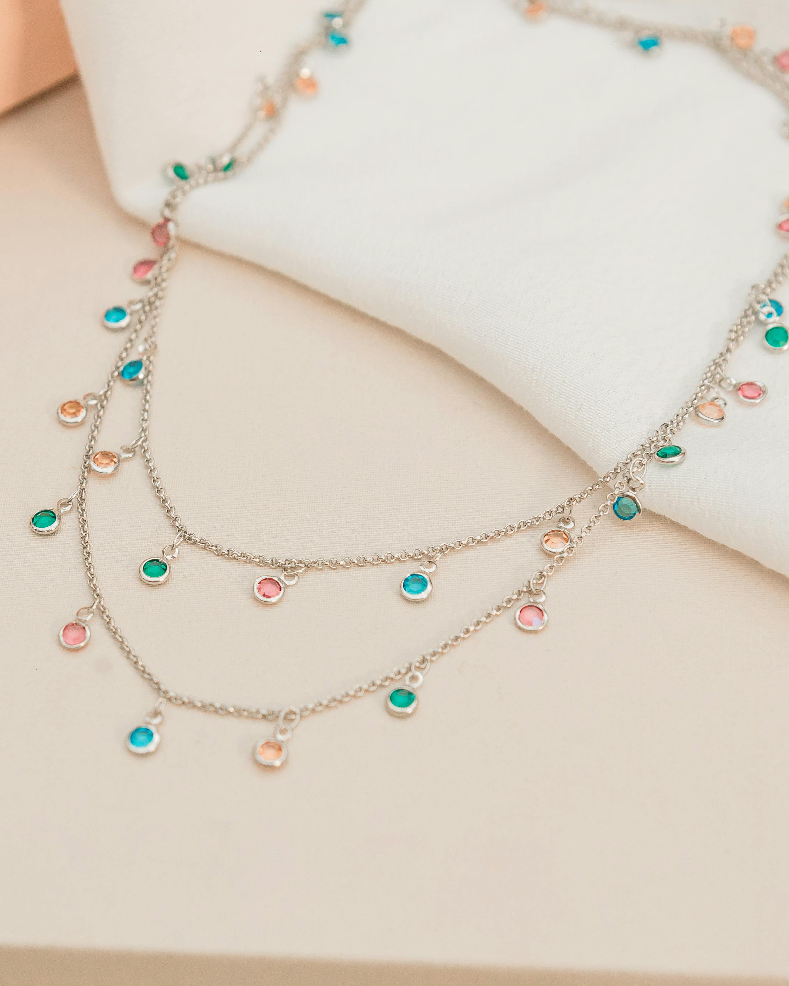 5 noi arestări, bijuteriile încă lipsesc.