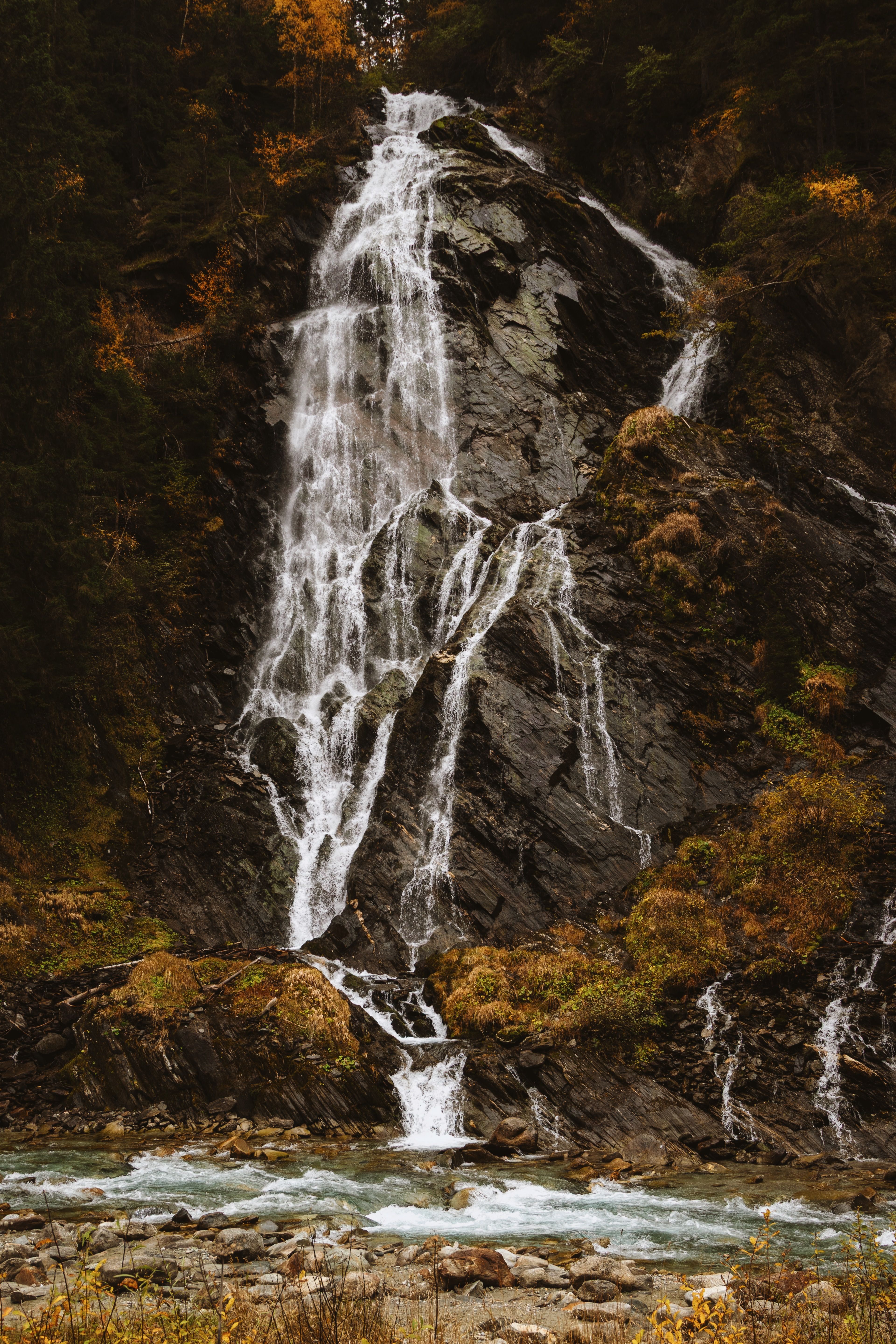 Majestic Alpine Waterfall in Austria's Wilderness · Free Stock Photo
