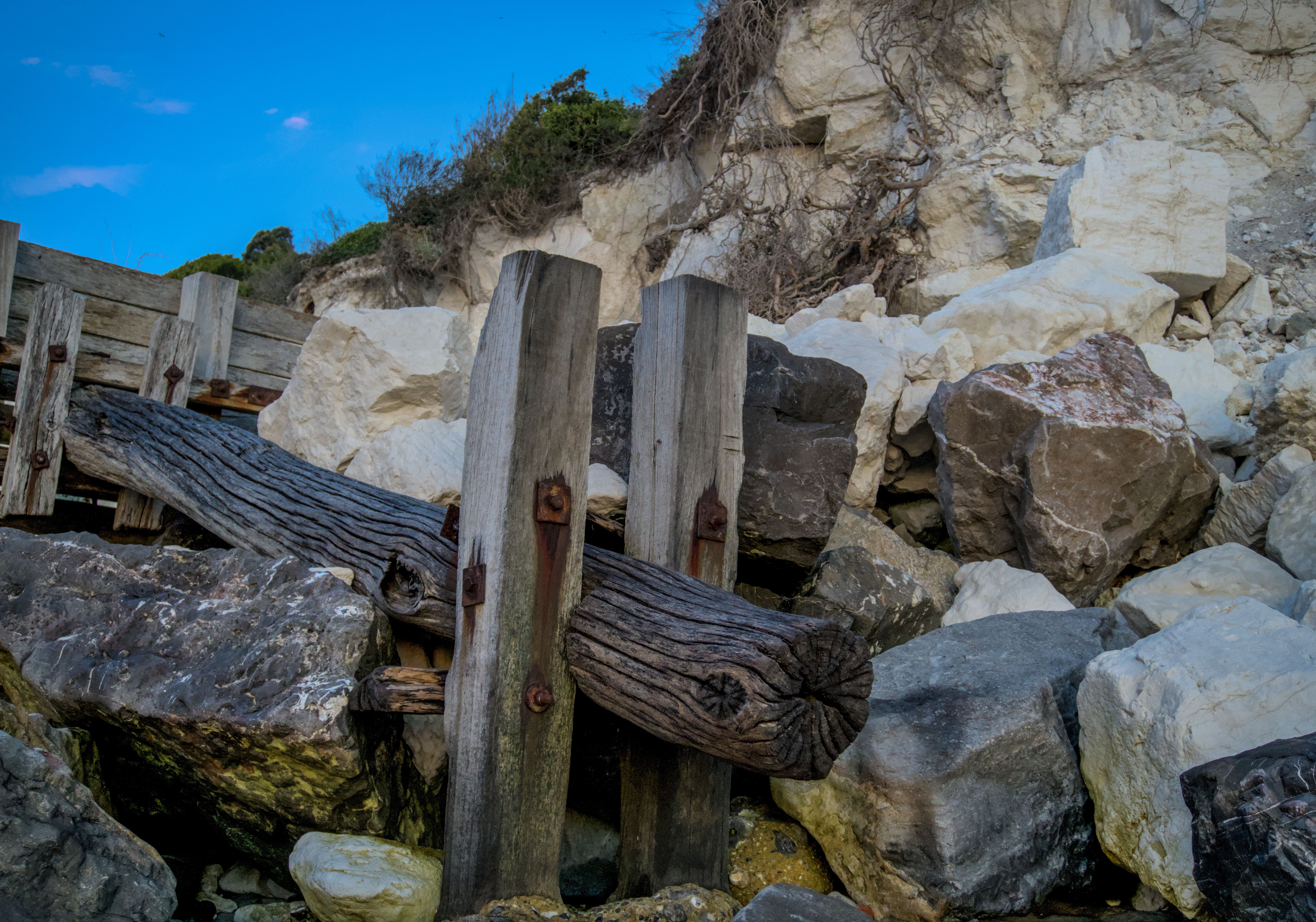 Attorney discusses insurance claims after surf damage, coastal erosion — Photo by Jordan Coleman on Pexels