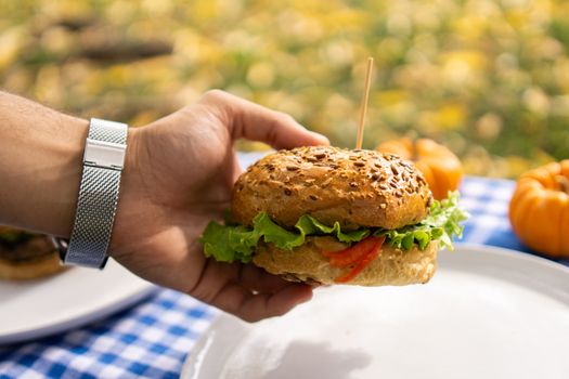 One Bun Multigrain Sandwich Buns