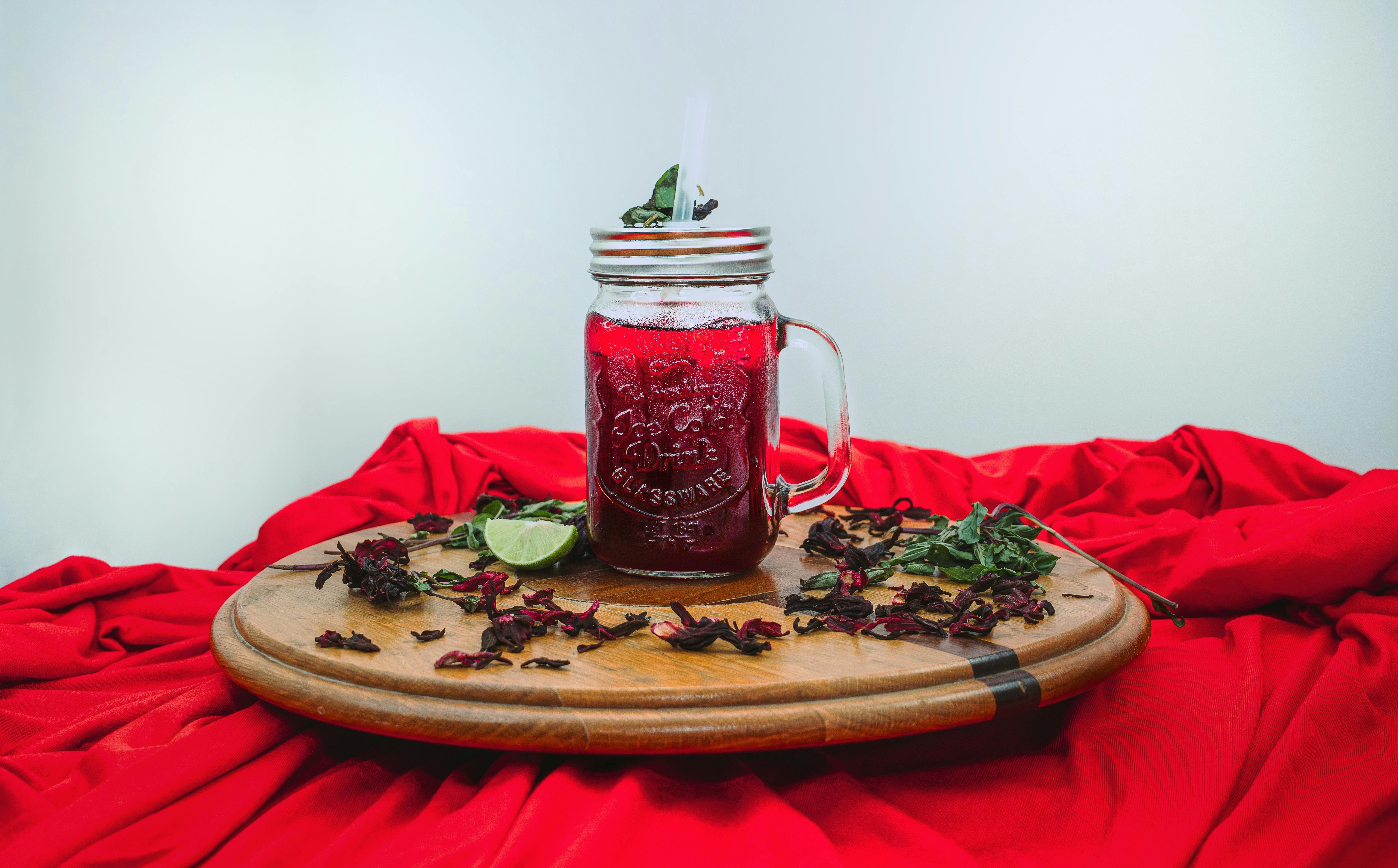 Herbal Remedies for Everyday Ailments: Managing Stress and Anxiety Naturally