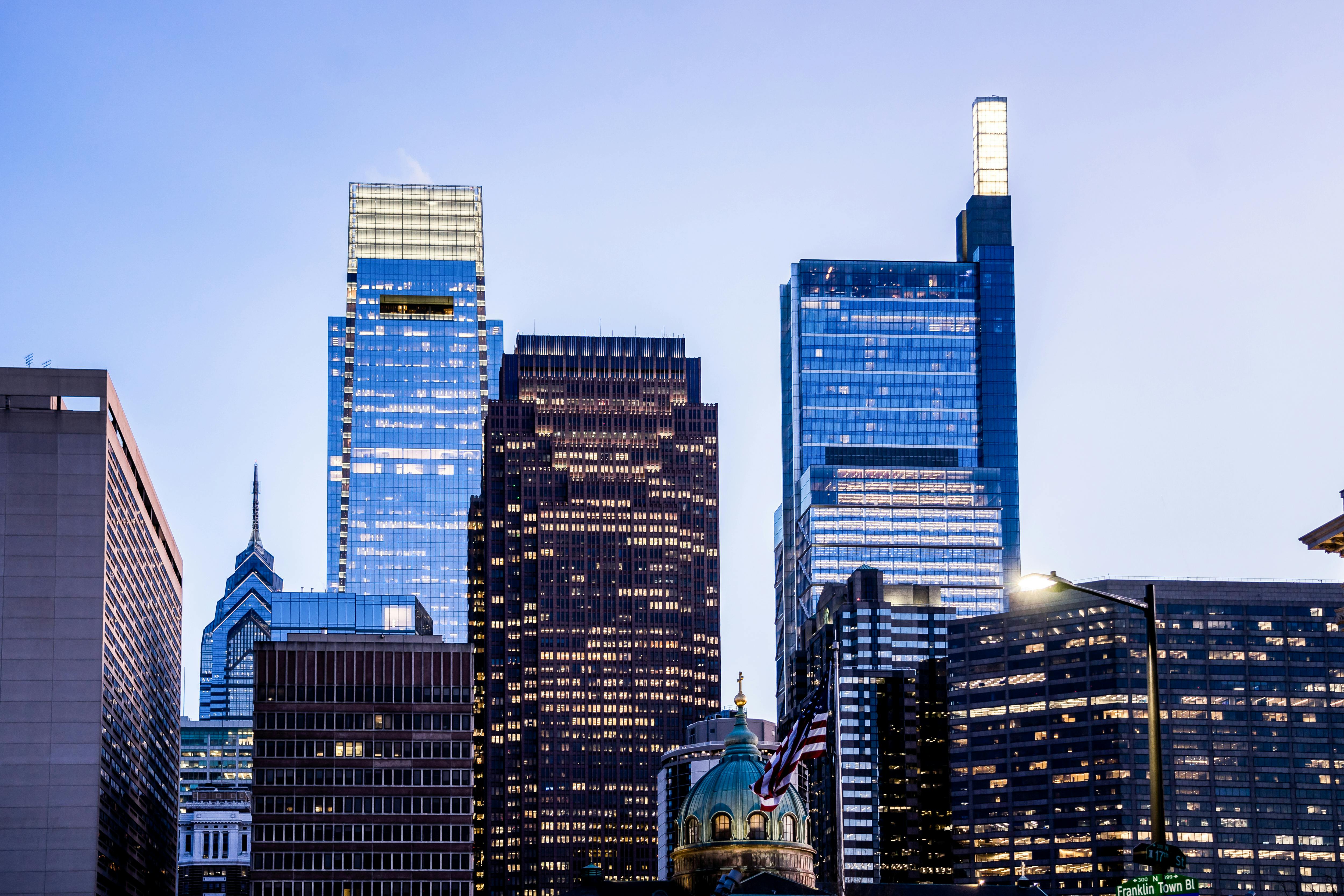 財經：百威亞太前三季純利達5.94億美元，財報亮眼成長