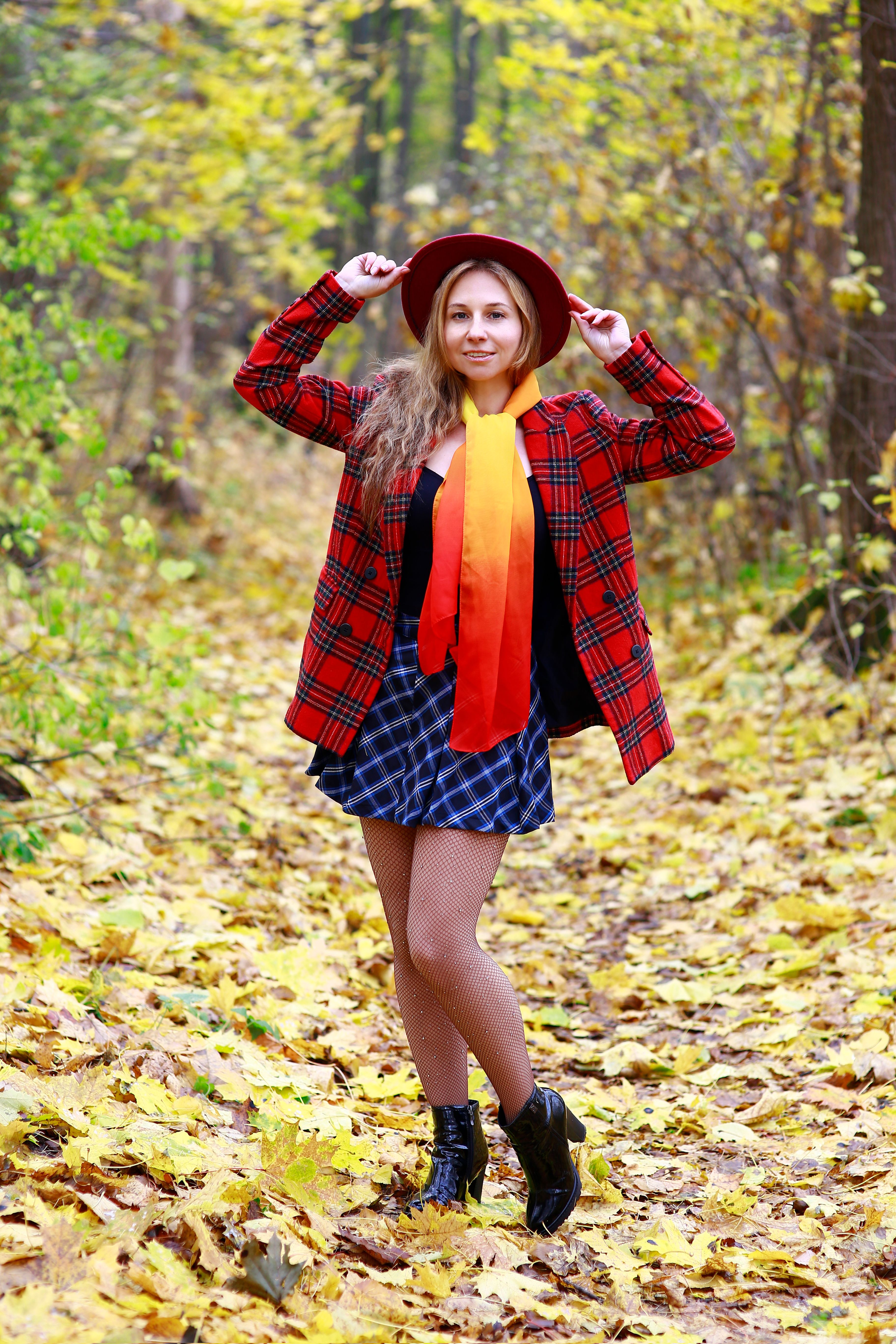 Fashionable Woman in Autumn Forest · Free Stock Photo
