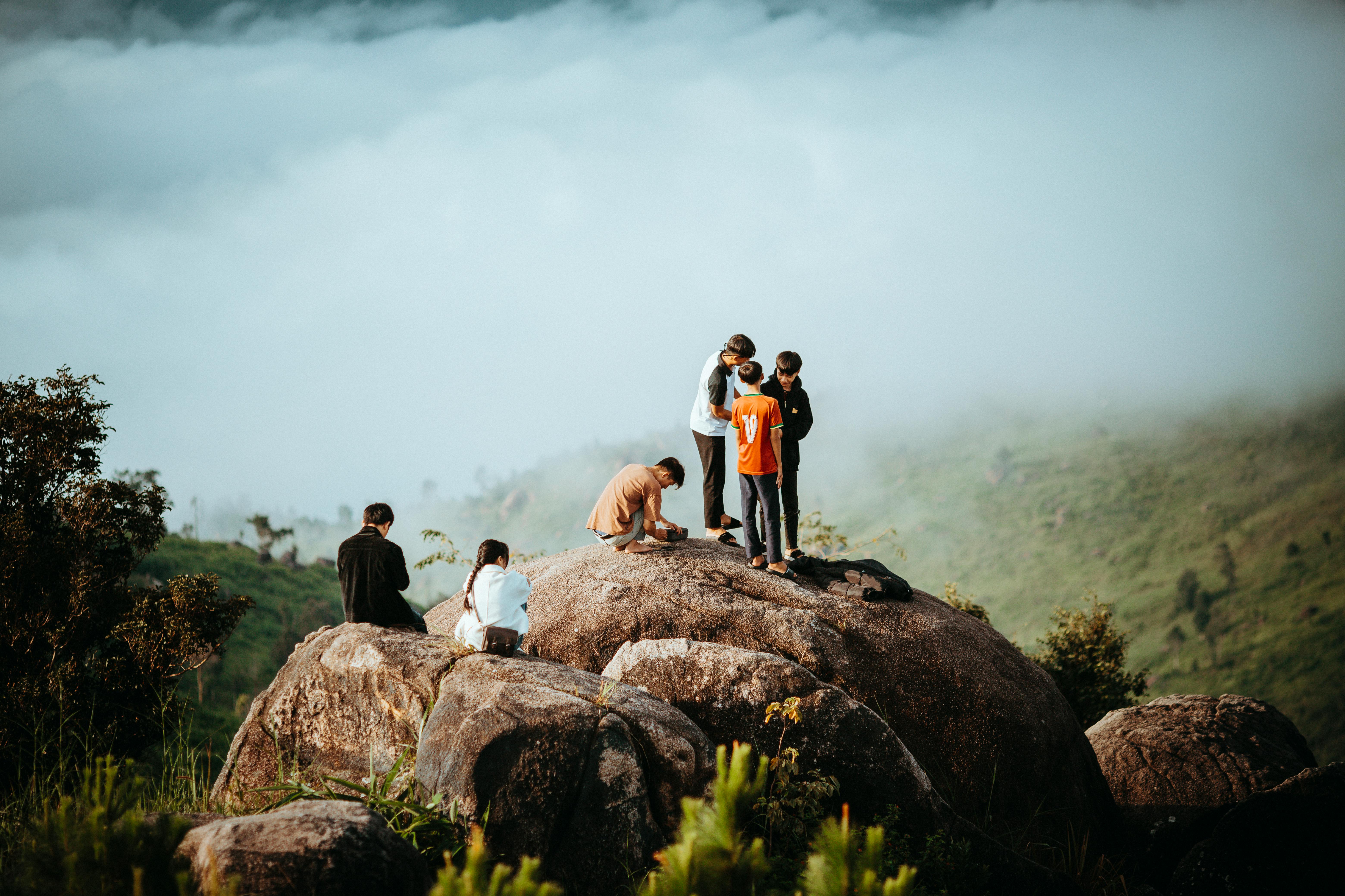 Effective Remote Team Bonding Exercises for Better Collaboration