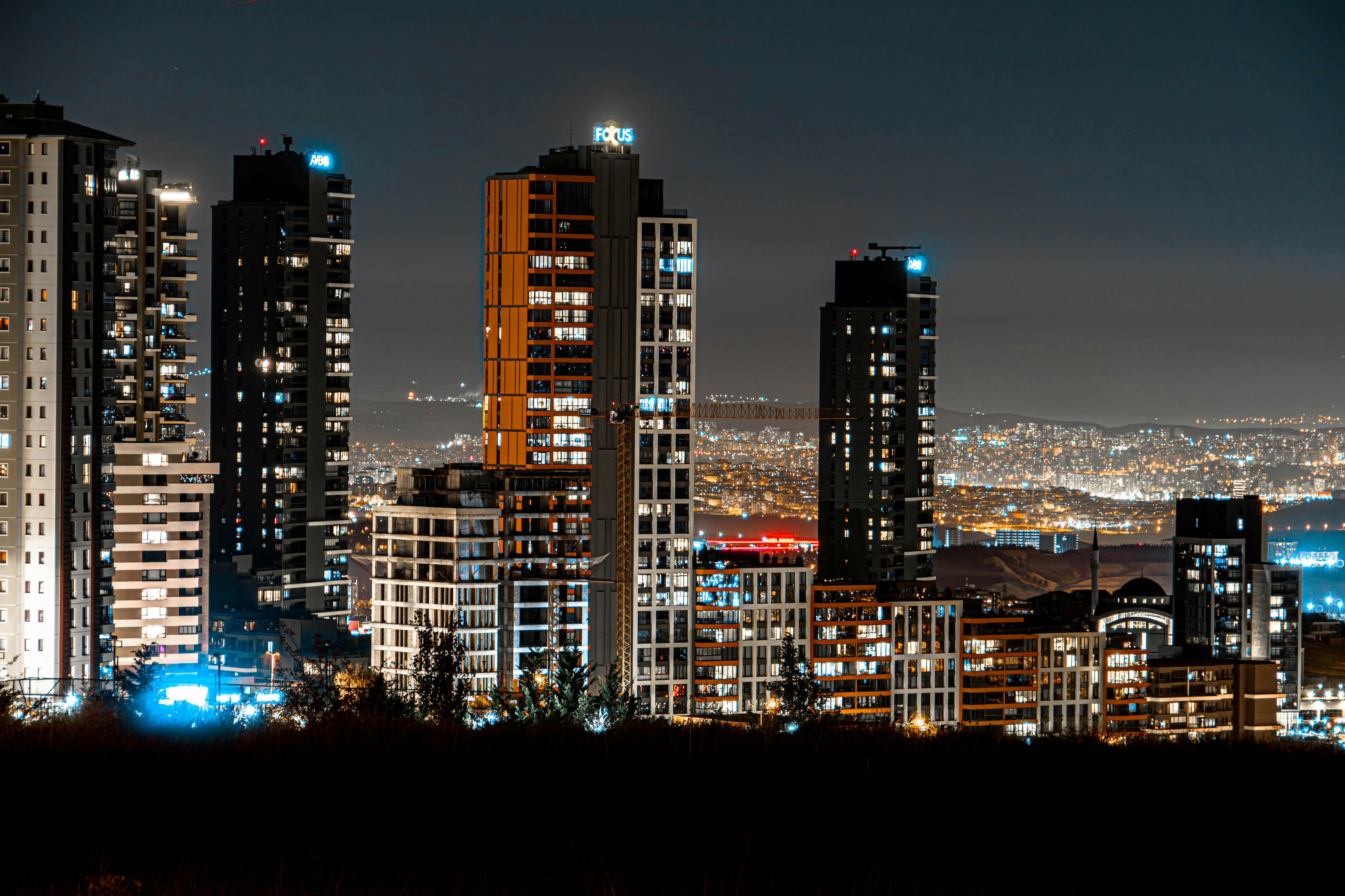 財經：百威亞太前三季純利達5.94億美元，財報亮眼成長