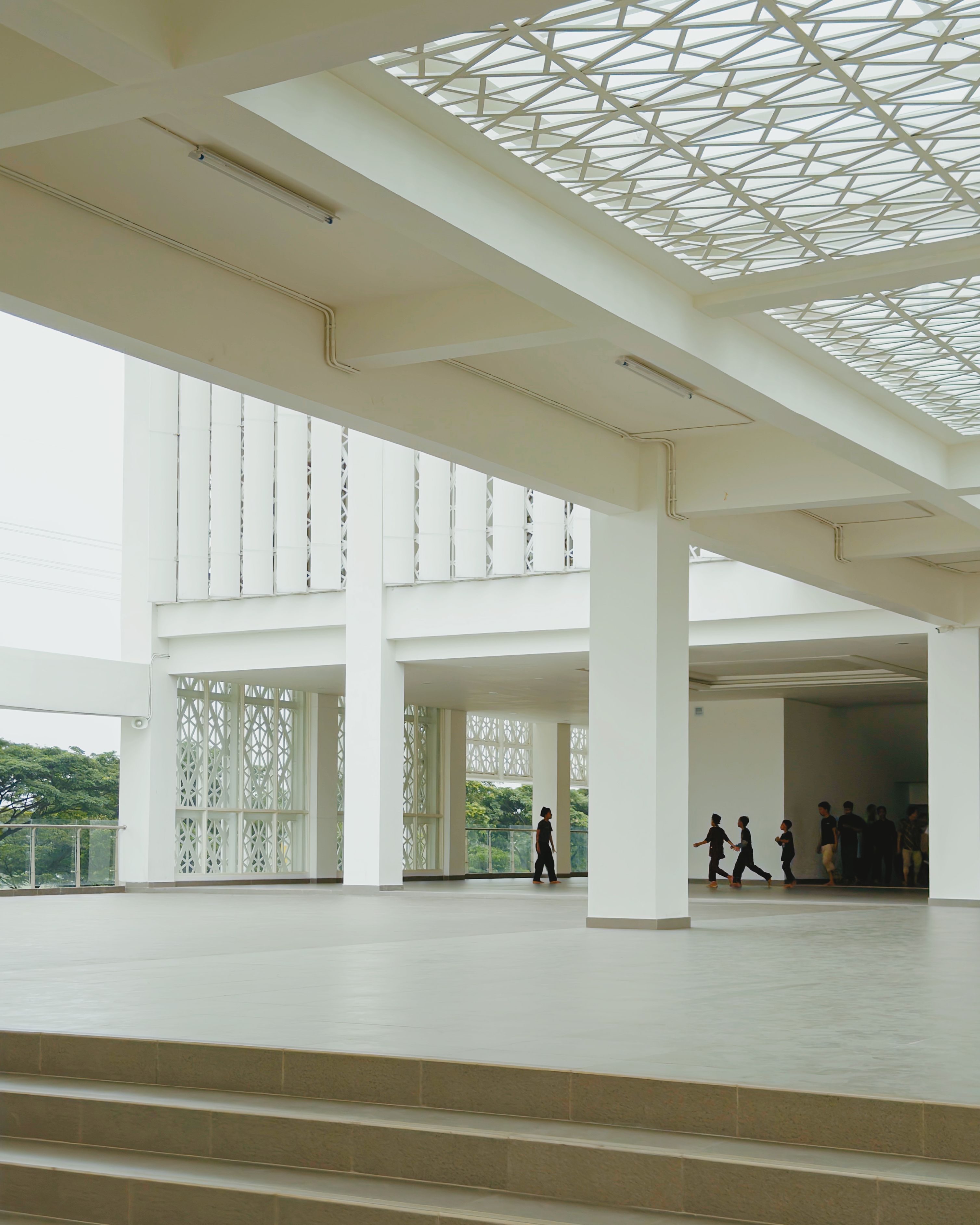 Modern Indonesian Mosque Interior Architecture · Free Stock Photo