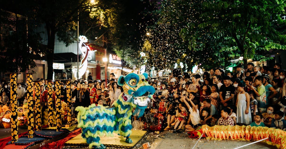 聚合舞新作《當水落下》聚焦地緣政治與文化身份 德國舞臺首演